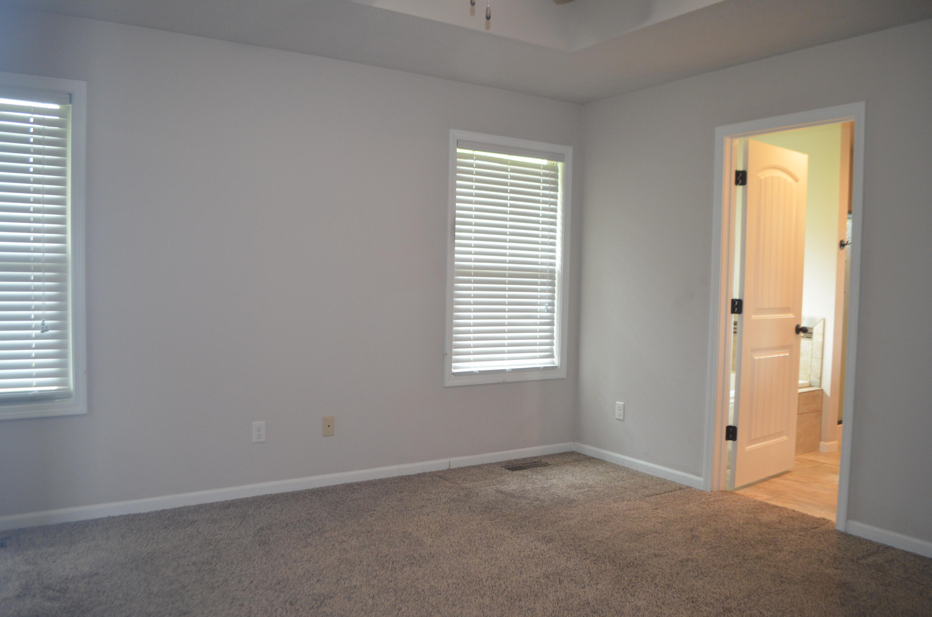 532 Holiday Street Property Photo 16