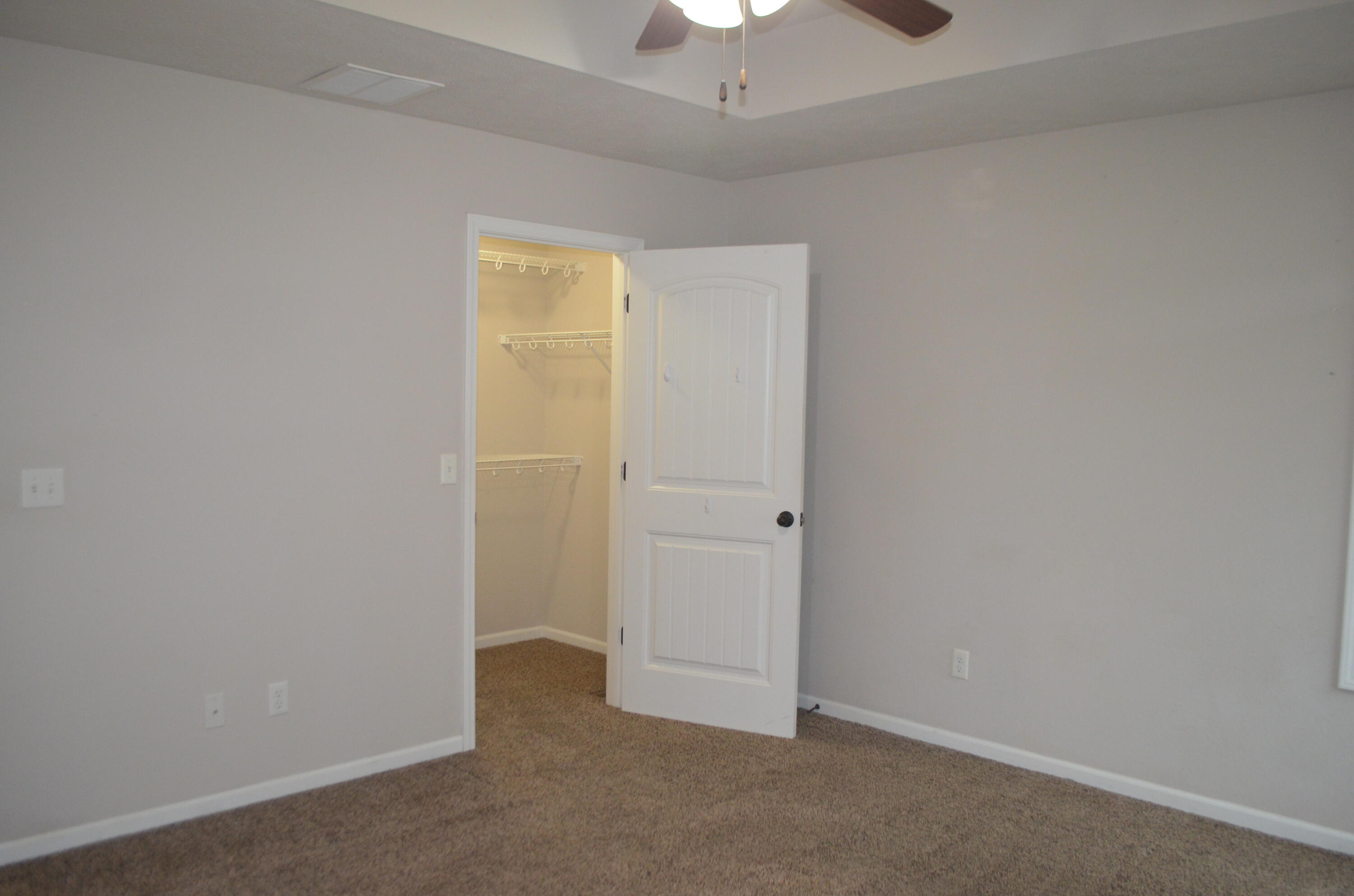 532 Holiday Street Property Photo 17