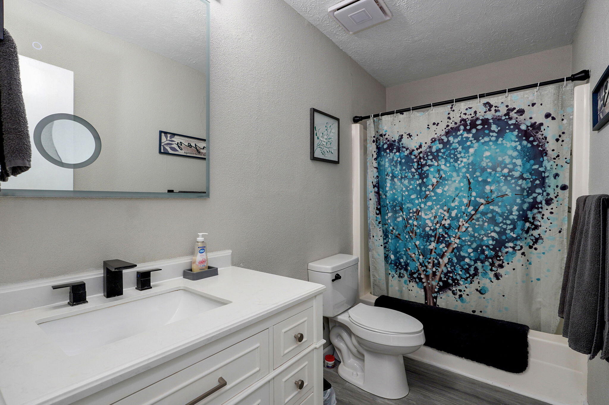 3051 North Pierce Avenue Property Photo 16