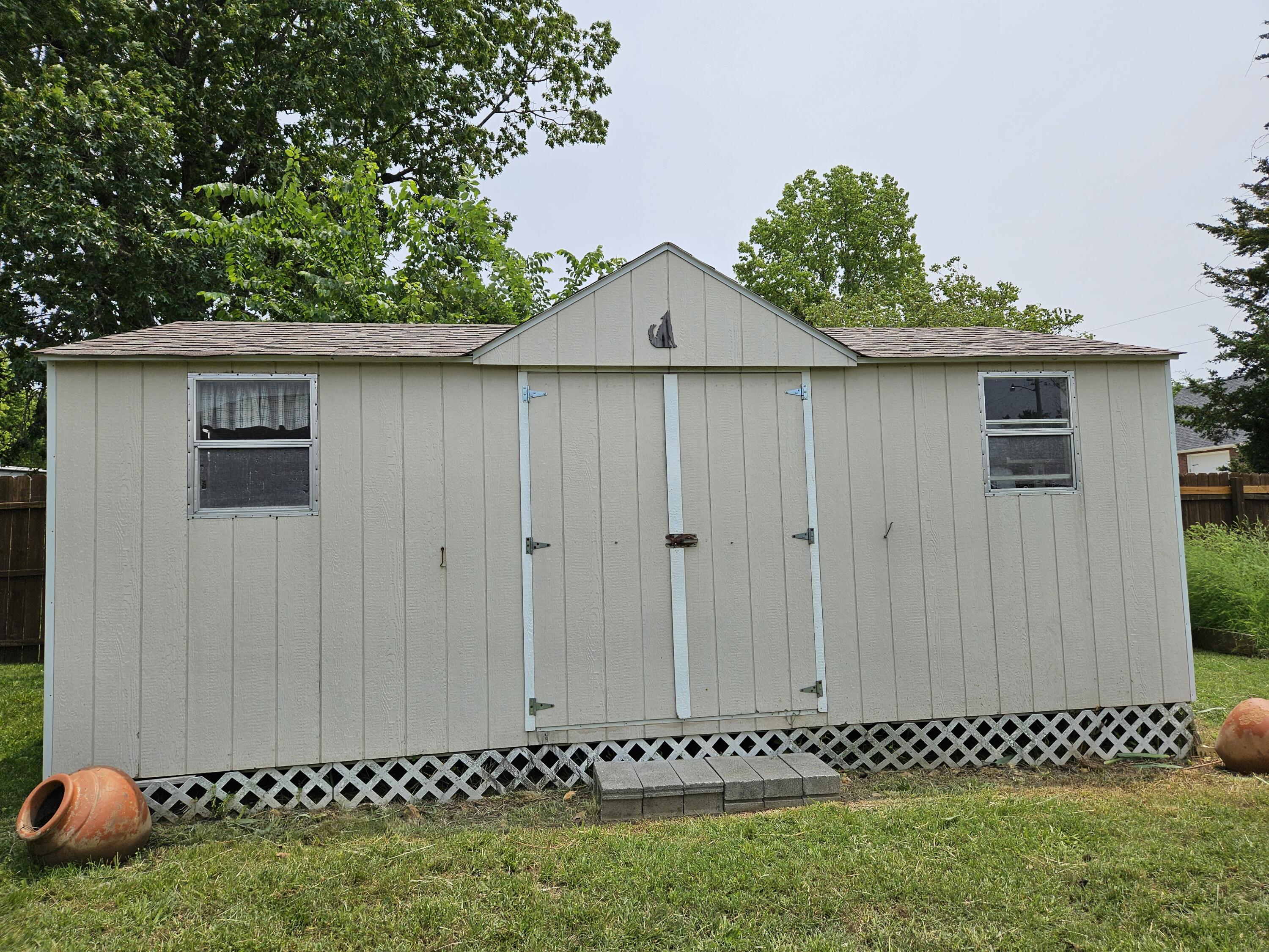 966 Cowan Street Property Photo 23