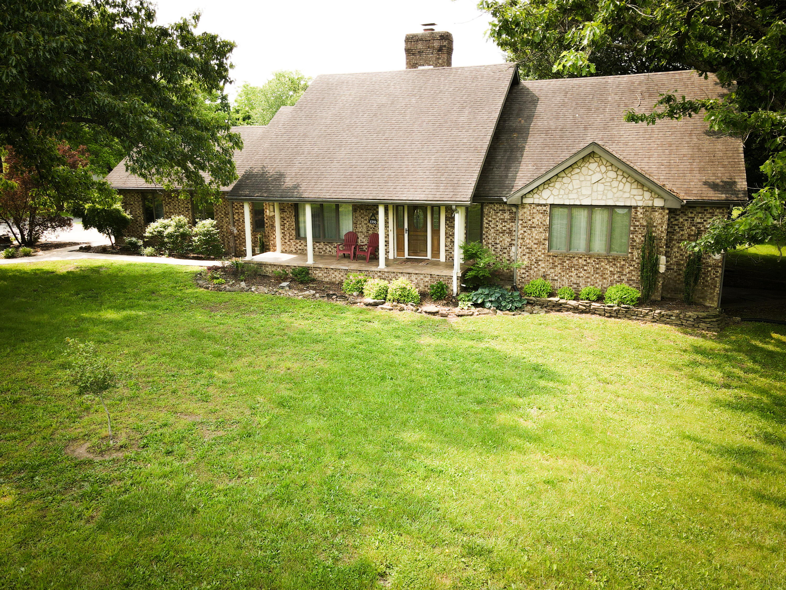 5350 East Farm Road 168 Property Photo 2