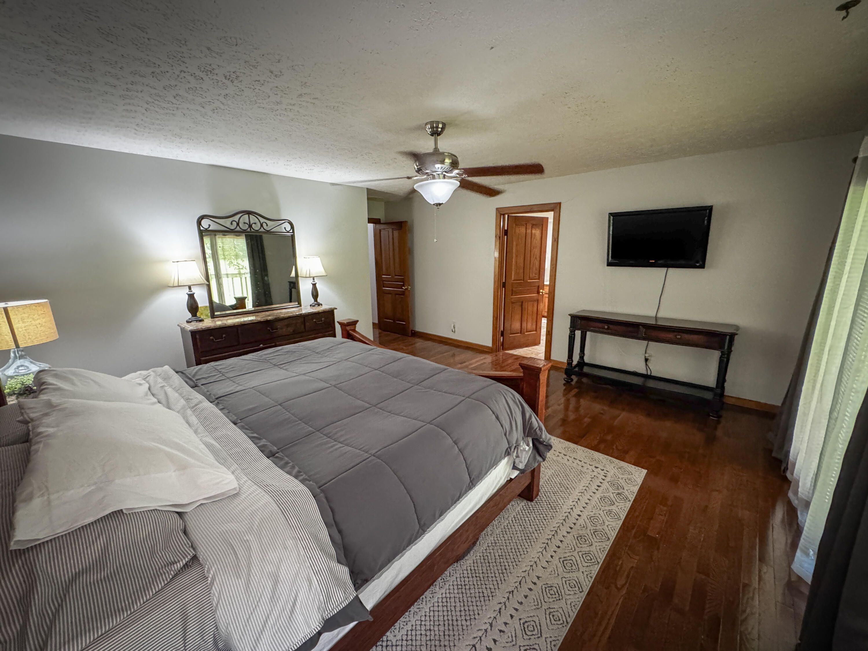 5350 East Farm Road 168 Property Photo 11
