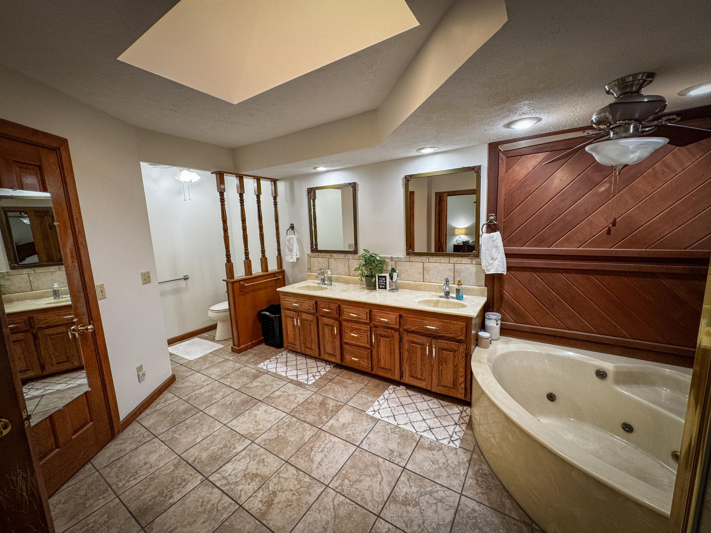 5350 East Farm Road 168 Property Photo 14