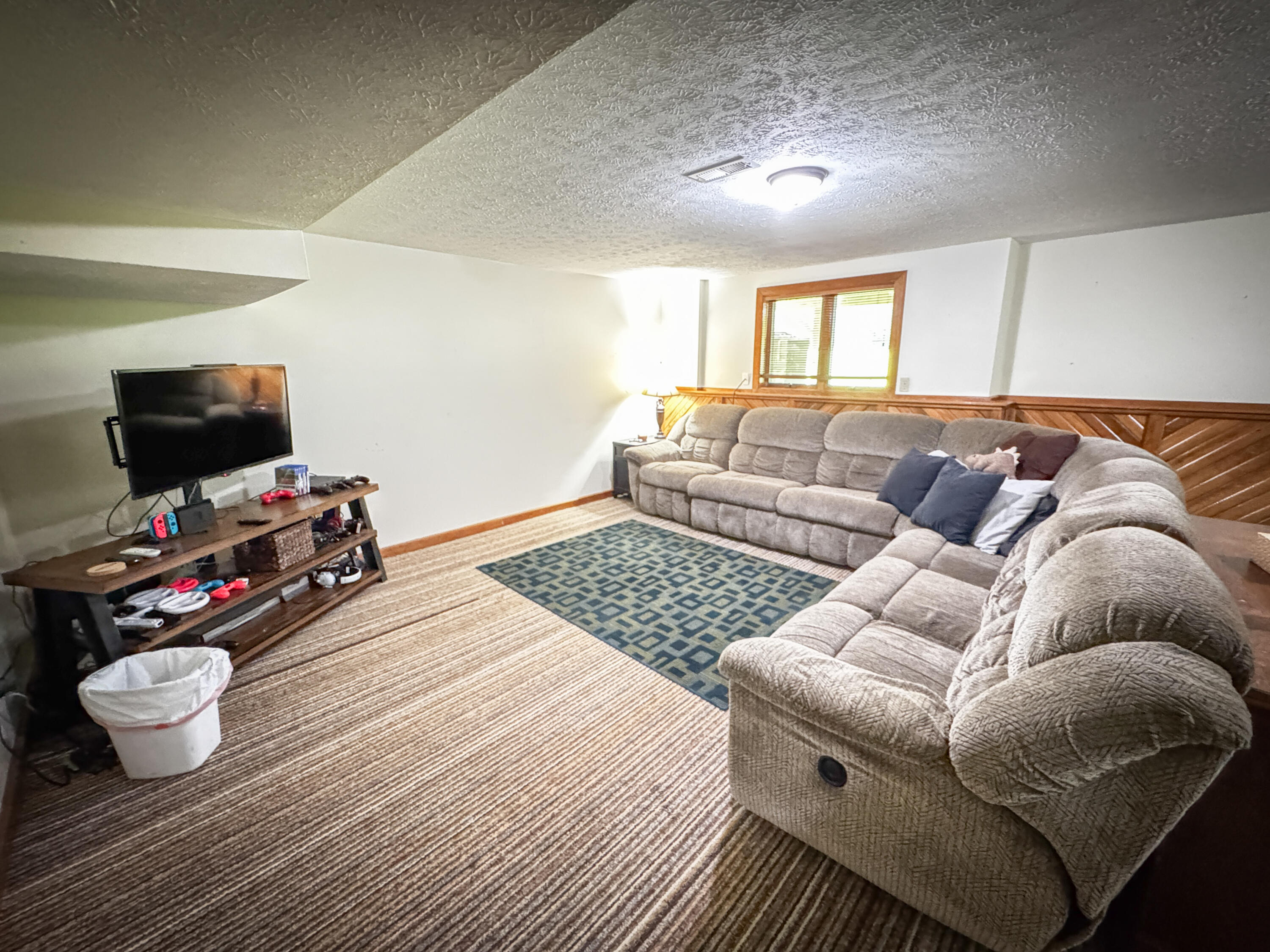 5350 East Farm Road 168 Property Photo 41