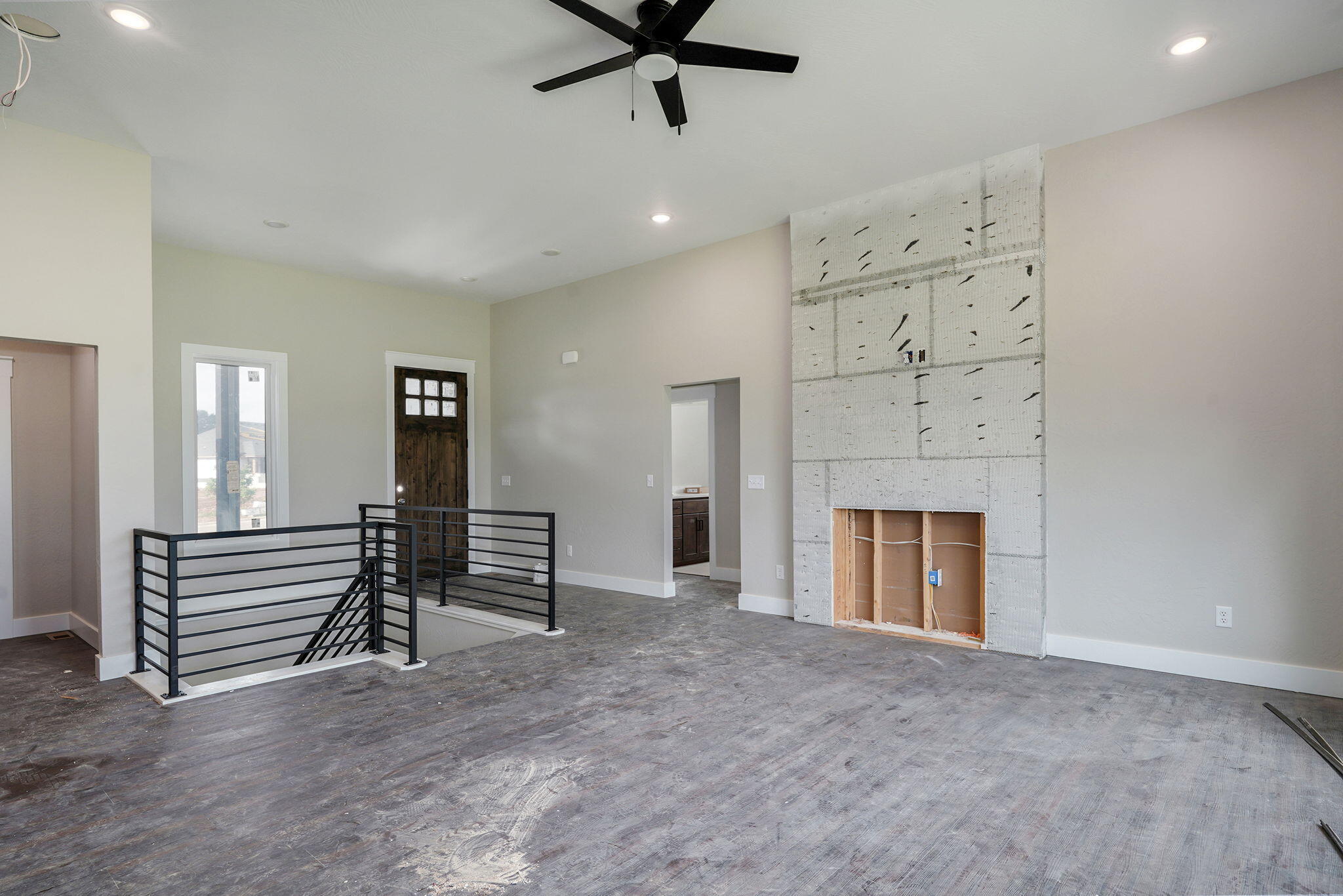 2925 West Edward Street Property Photo 2