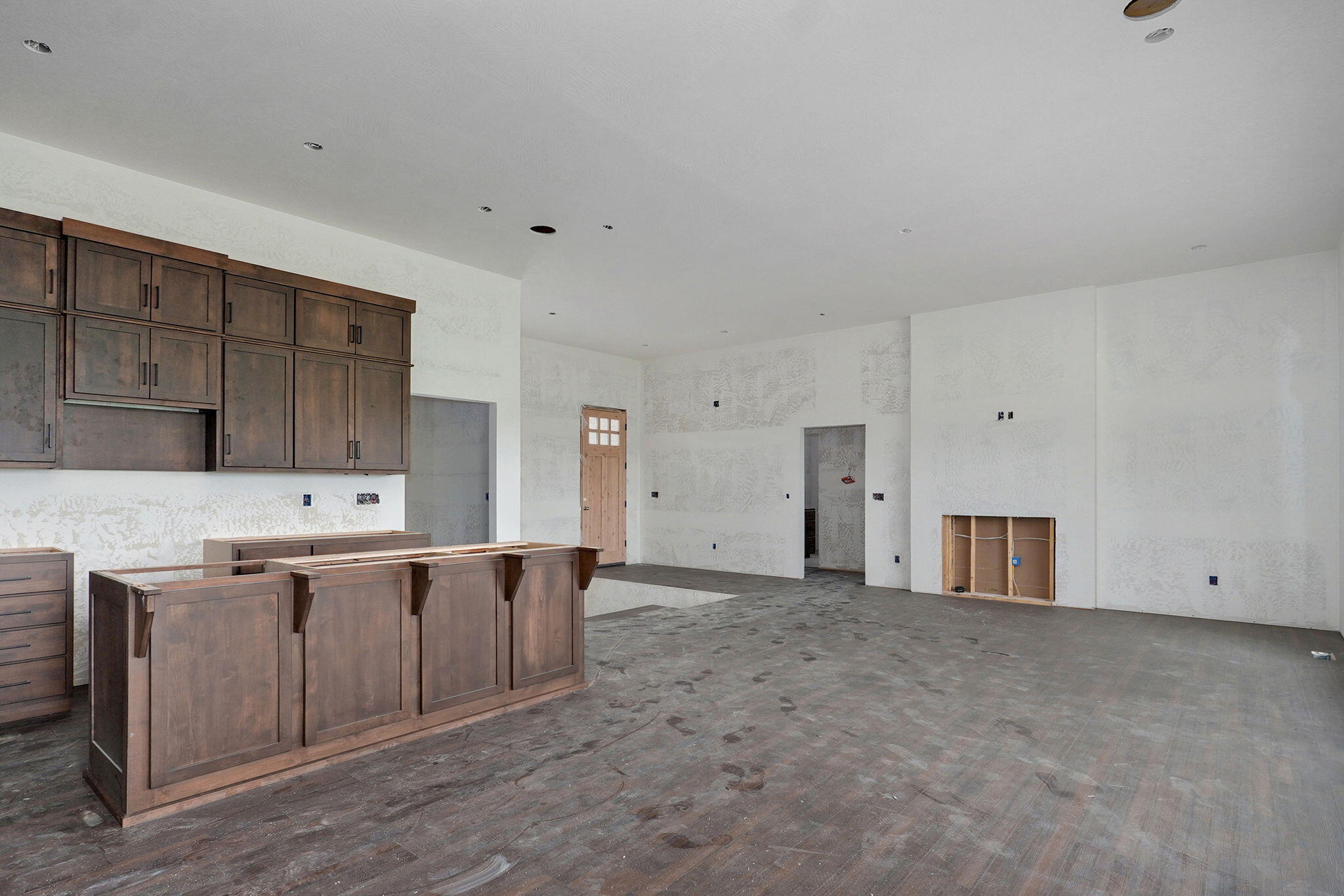 2925 West Edward Street Property Photo 5