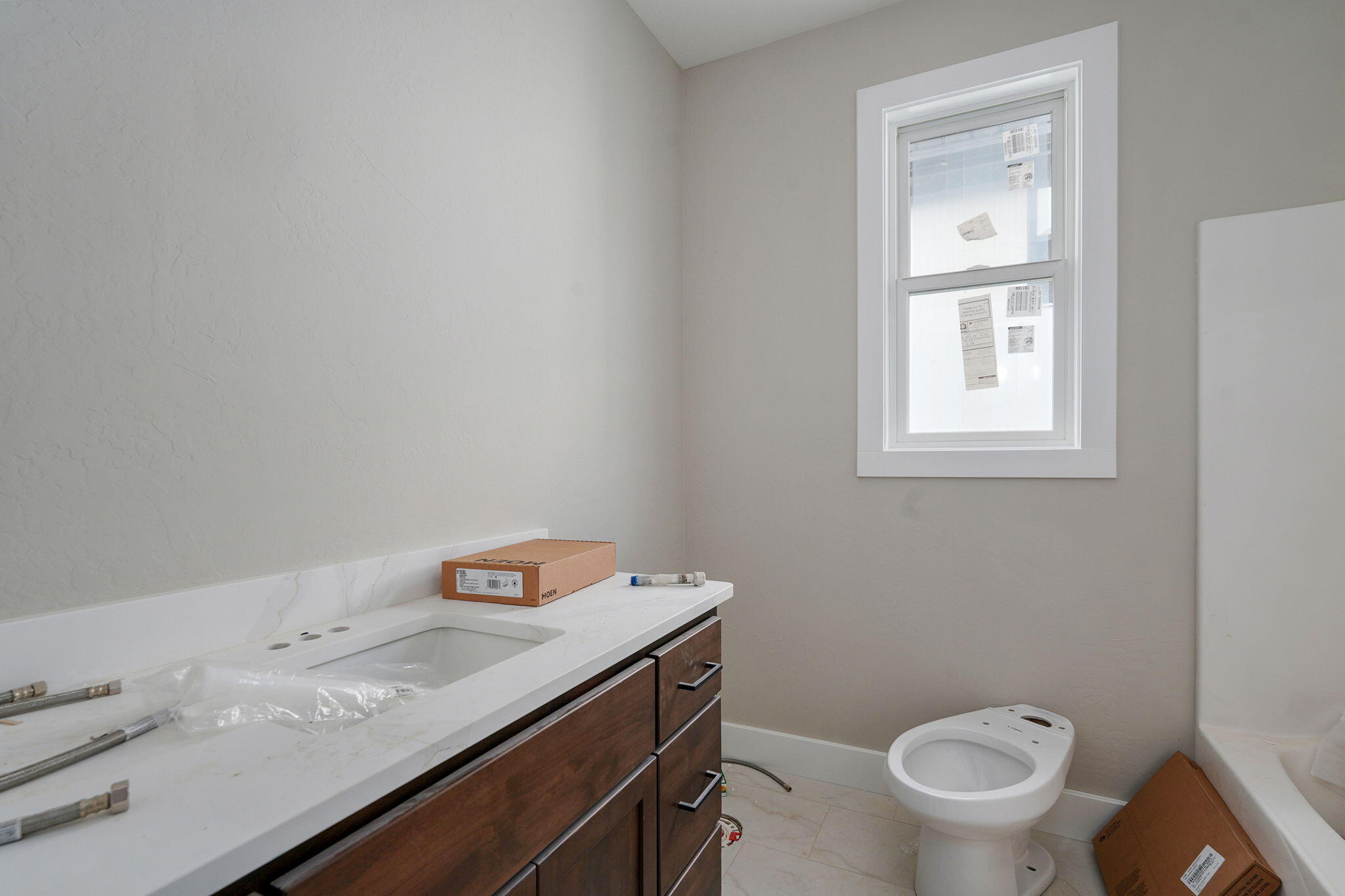 2925 West Edward Street Property Photo 10