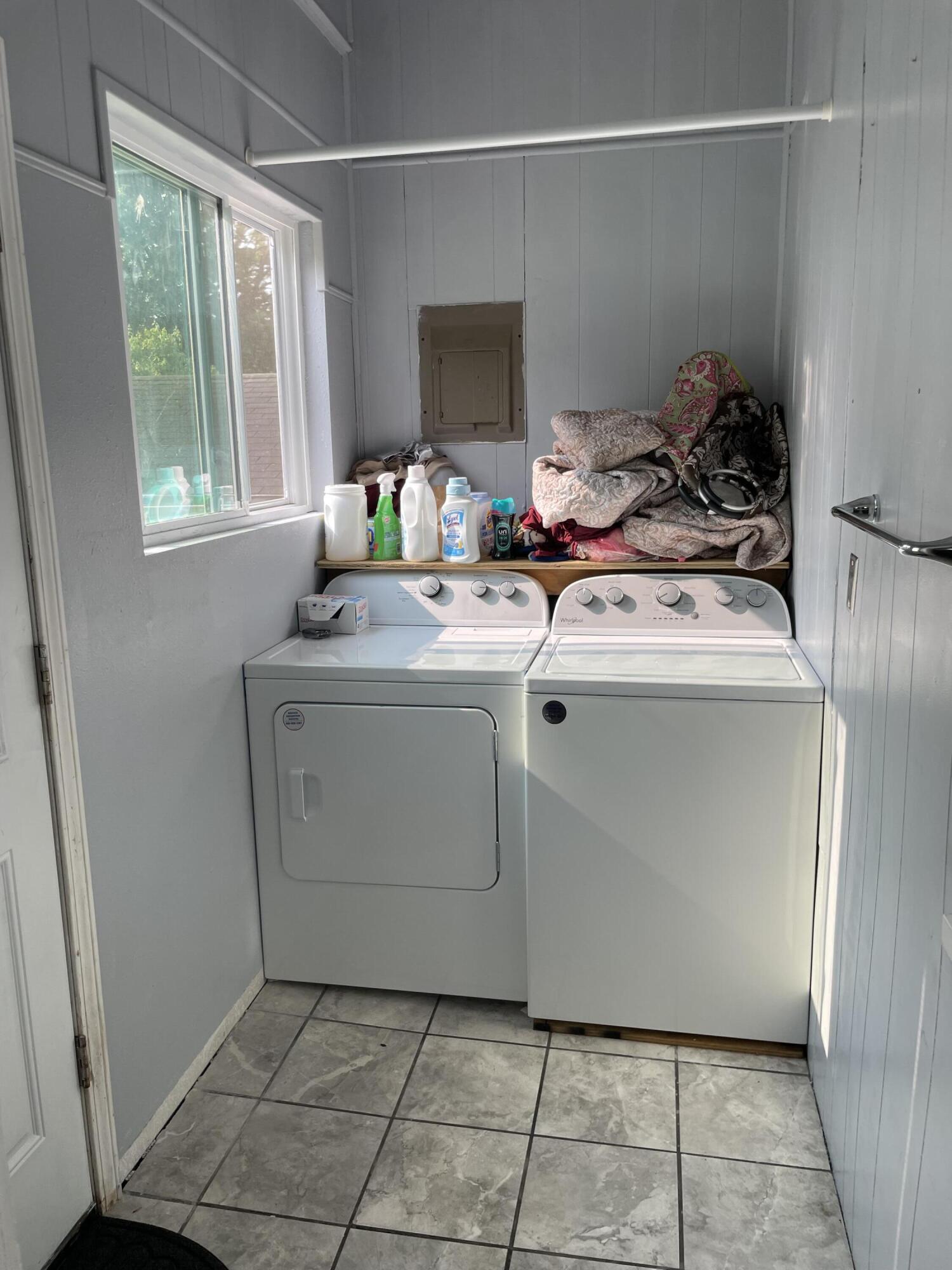 609 North Lincoln Avenue Property Photo 12