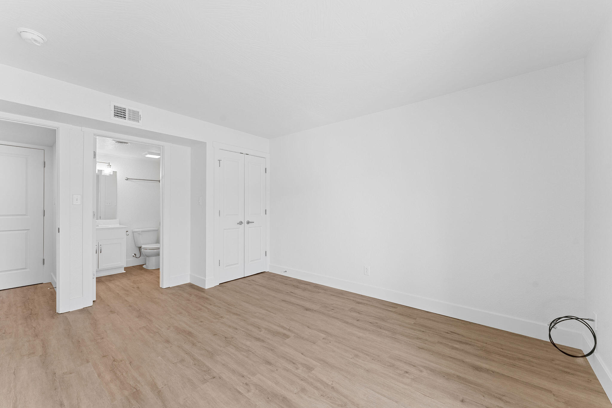 403 Veterans Boulevard Property Photo 11