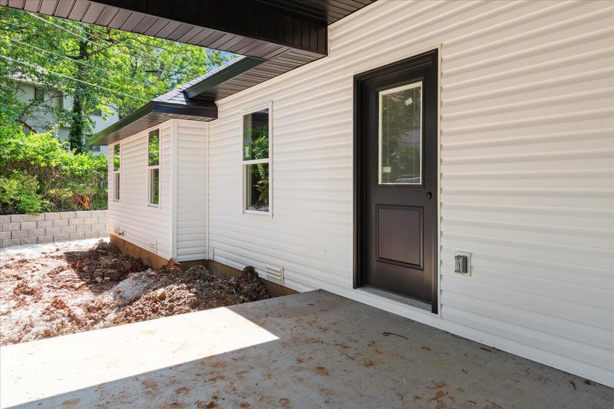 1239 West Arlington Court Property Photo 28