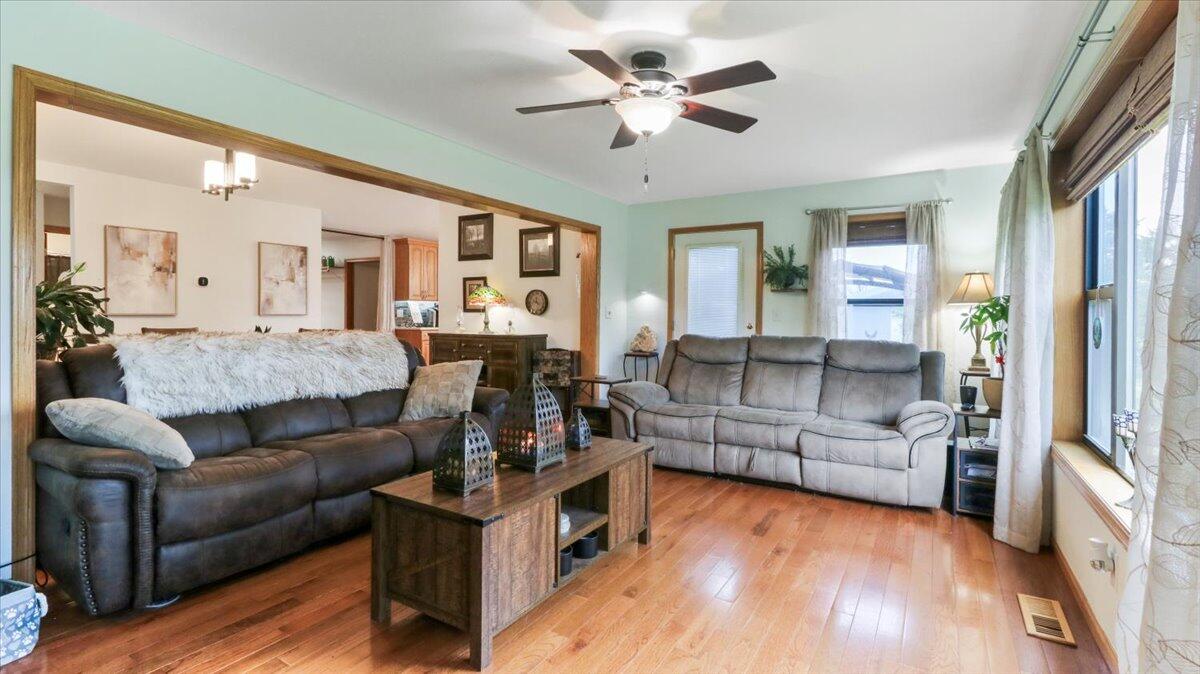 3837 Lazy Acres Road Property Photo 17