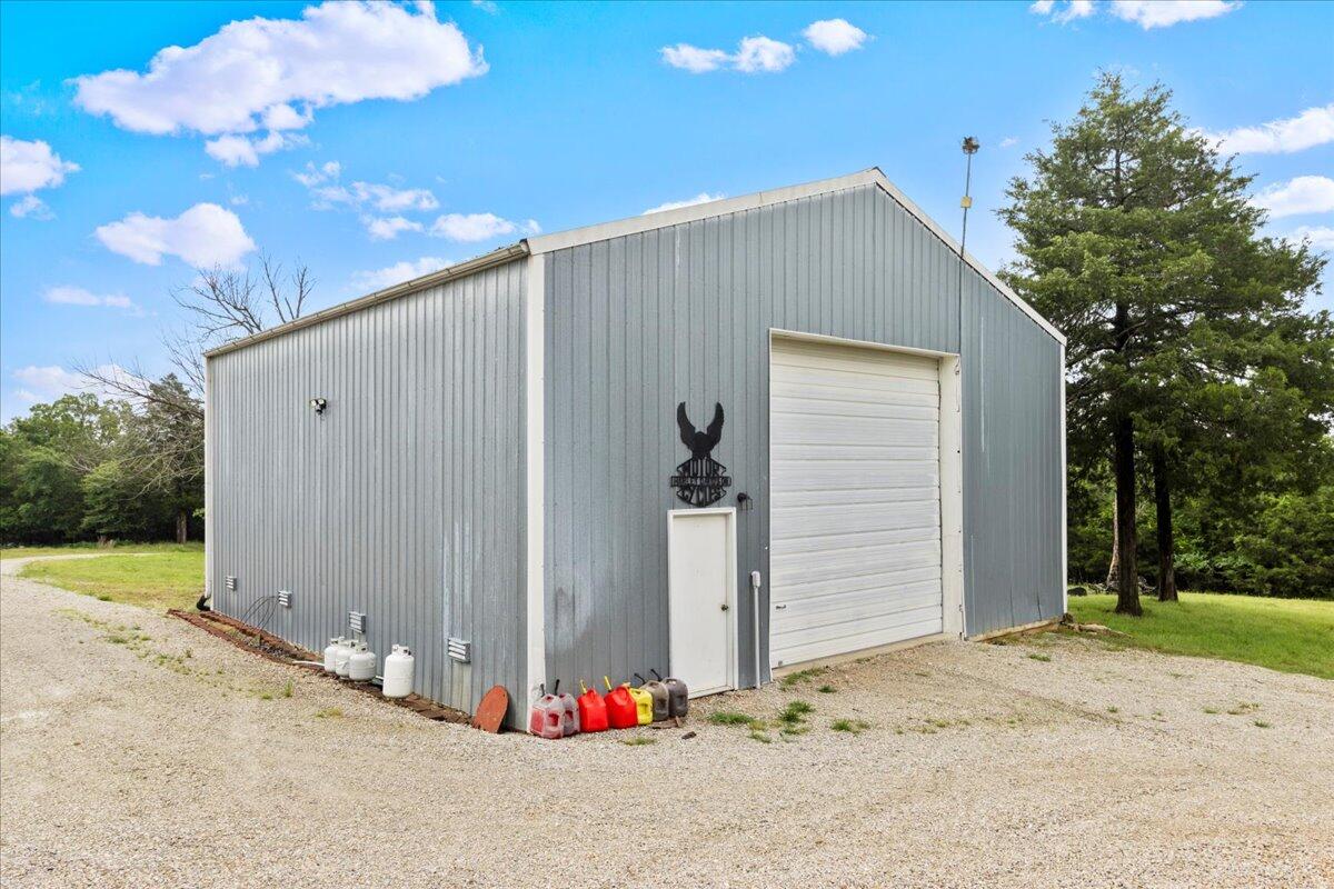 3837 Lazy Acres Road Property Photo 37