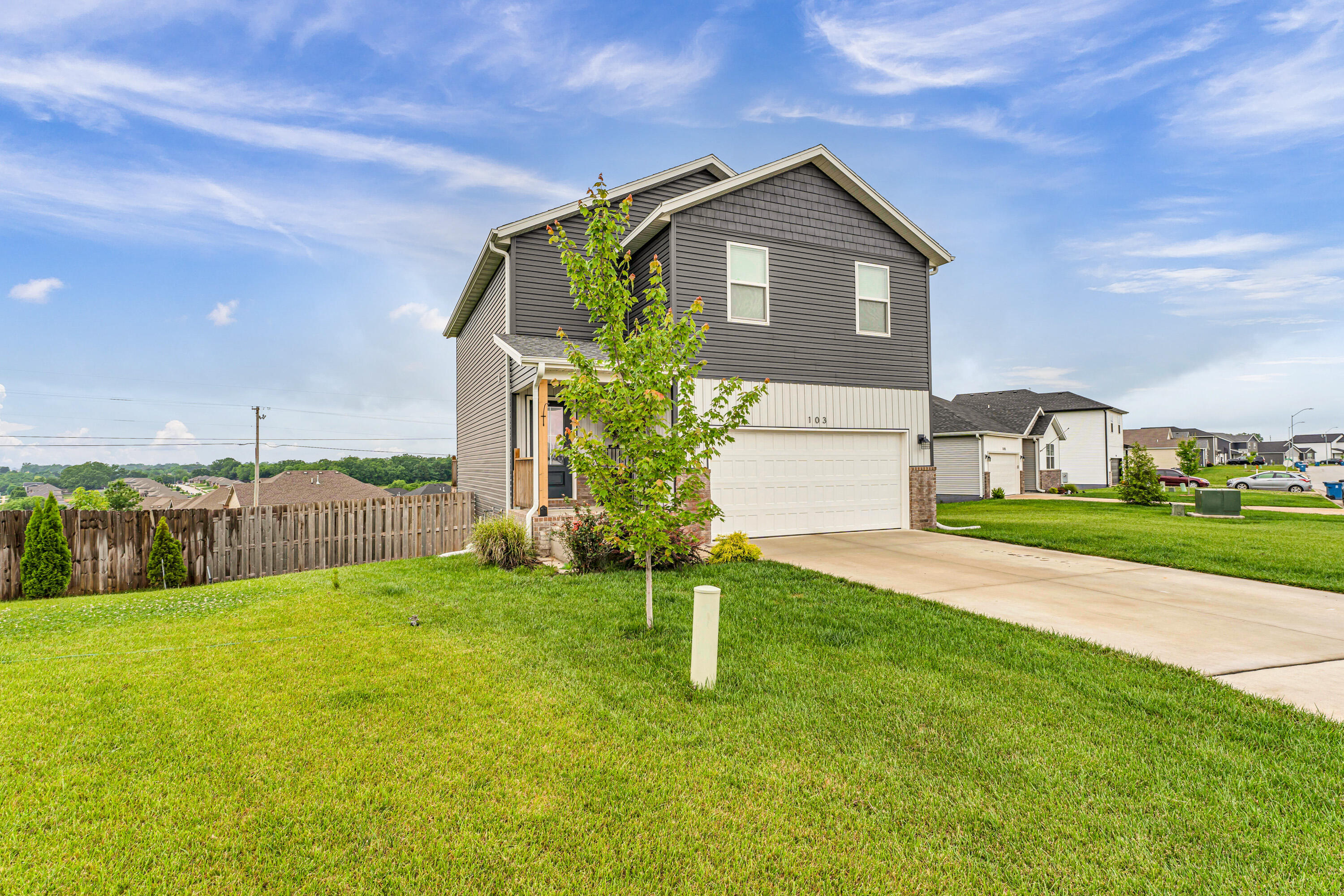 103 Great Plains Street Property Photo 4