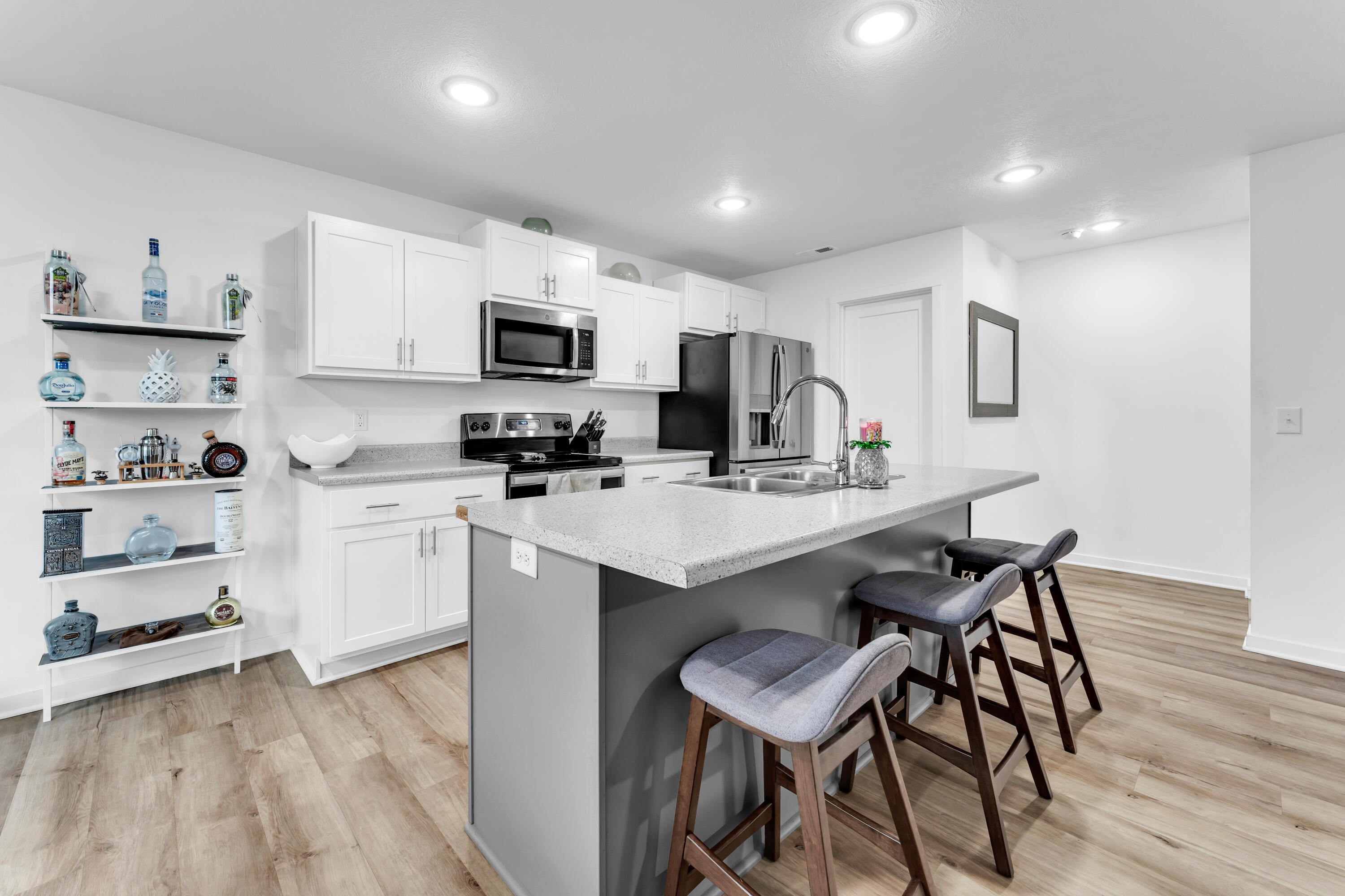103 Great Plains Street Property Photo 12