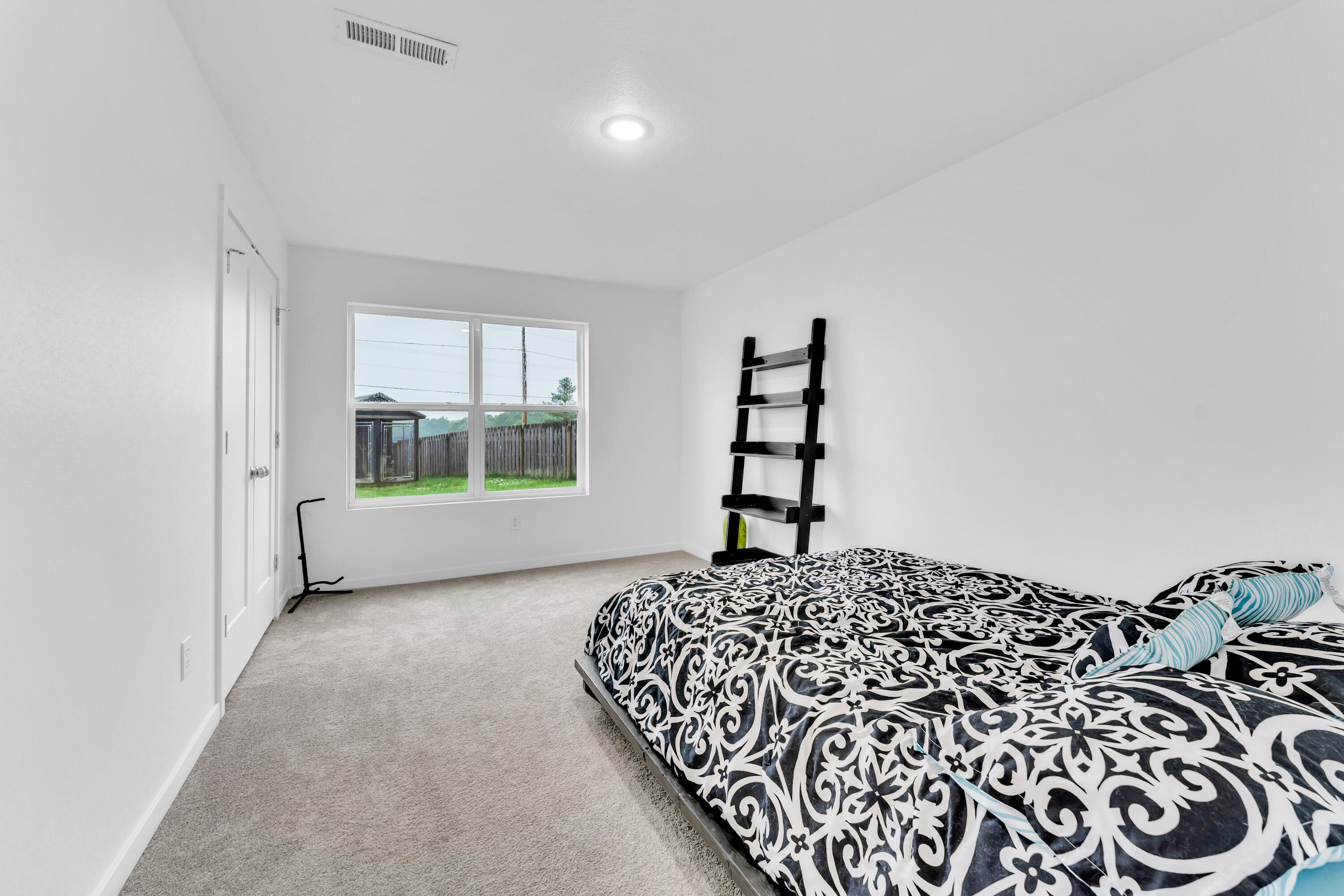 103 Great Plains Street Property Photo 21