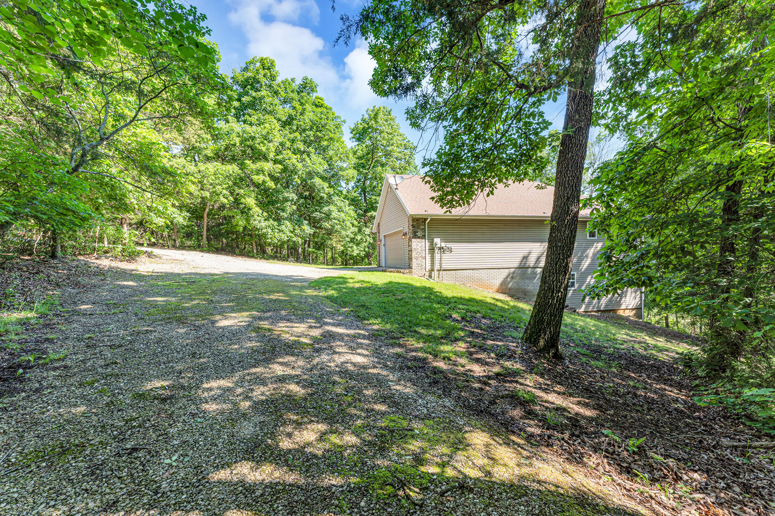315 Rock Ridge Road Property Photo 5