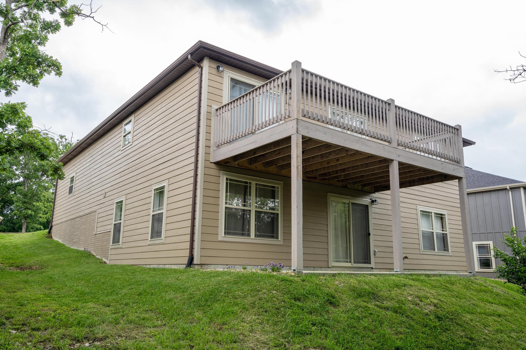 343 Cedar Glade Drive Property Photo 6