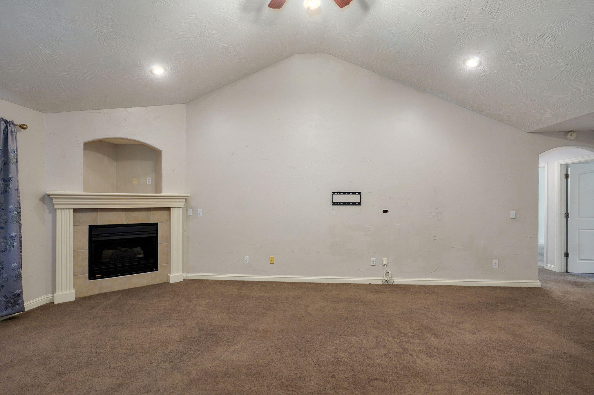 2304 South 12th Street Property Photo 4