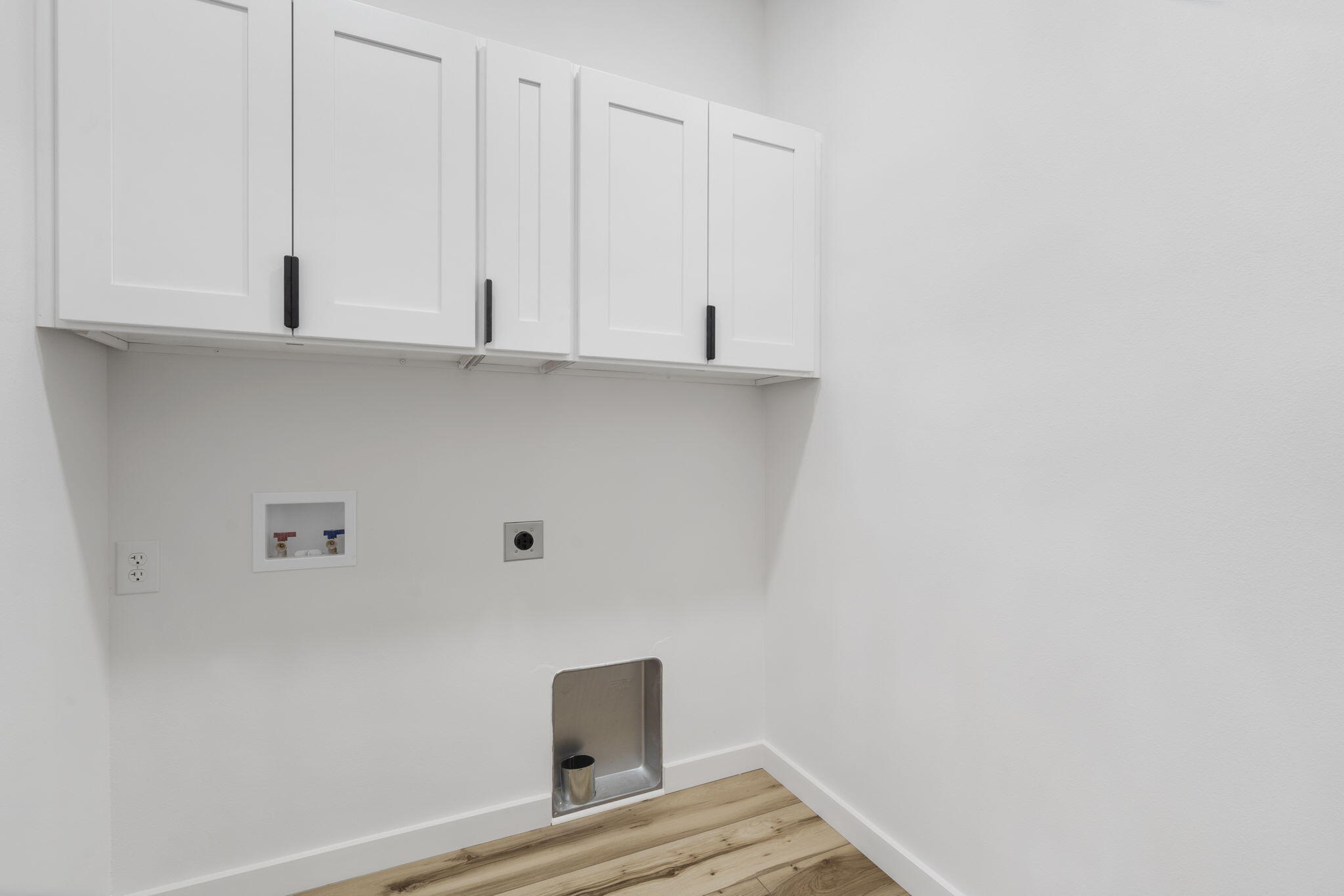 2048 North Sun Valley Drive Property Photo 16