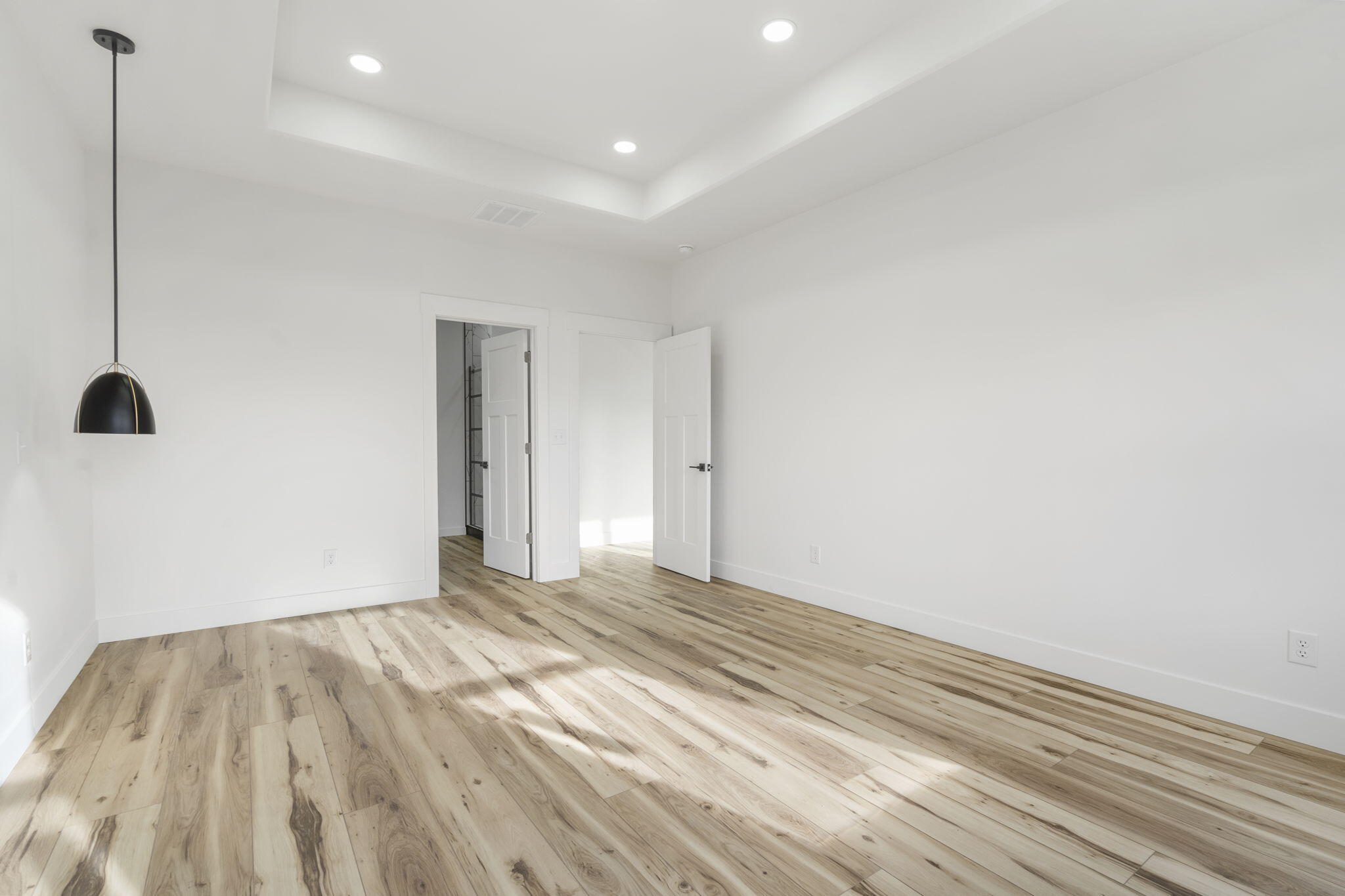 2048 North Sun Valley Drive Property Photo 18