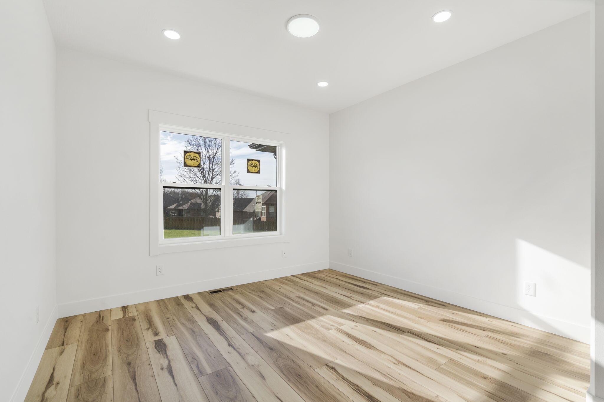 2048 North Sun Valley Drive Property Photo 24