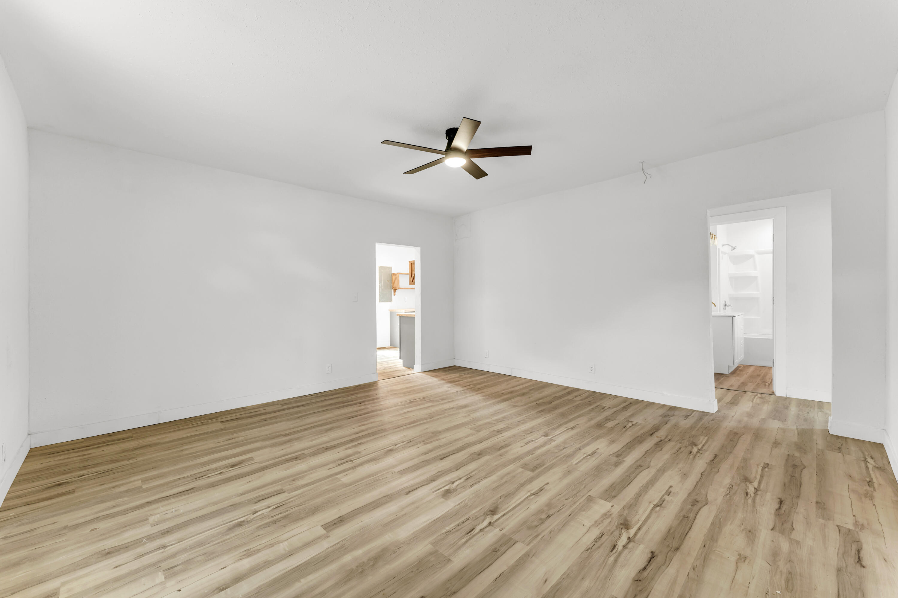 333 North Clay Street Property Photo 4