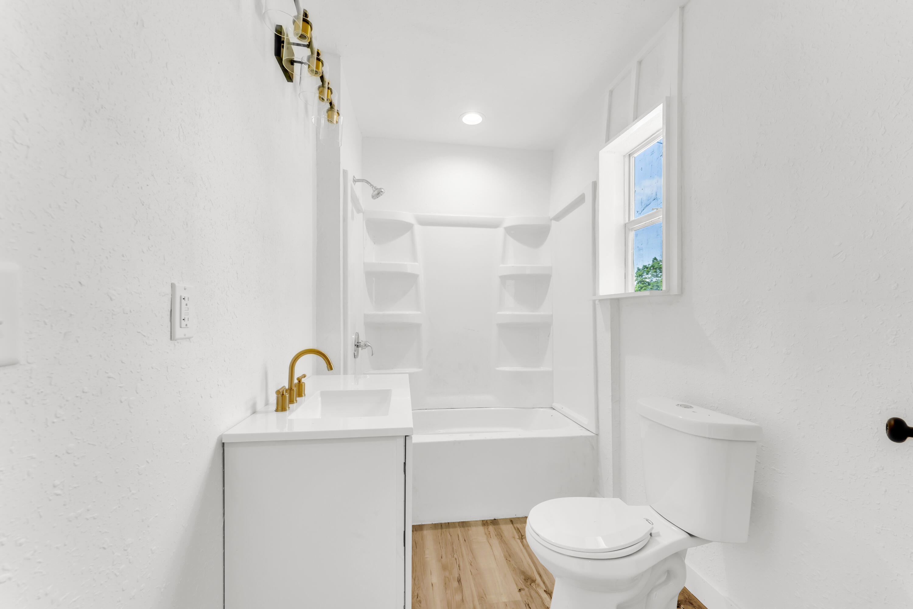 333 North Clay Street Property Photo 10