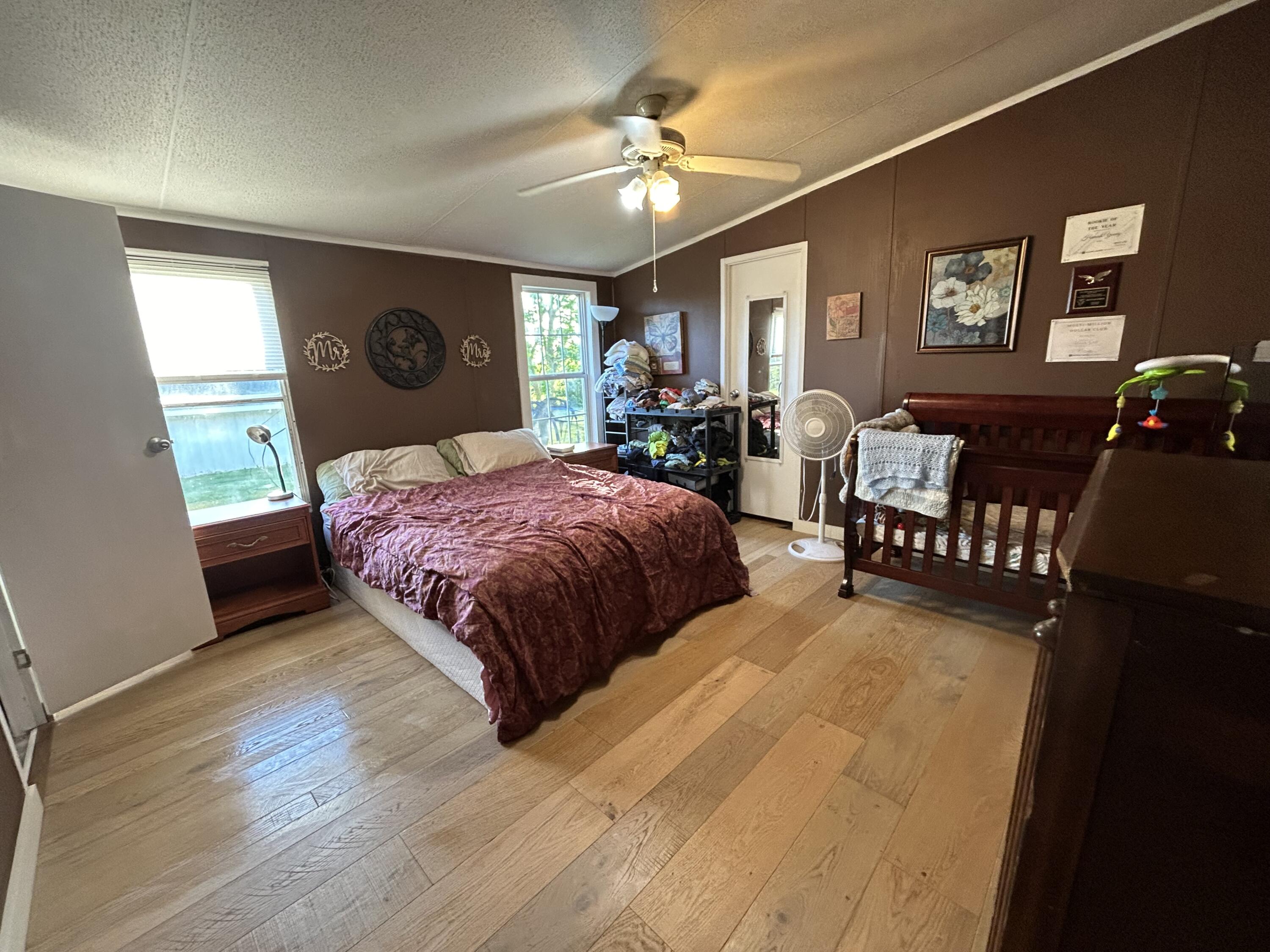258 Temple Hill Drive Property Photo 14