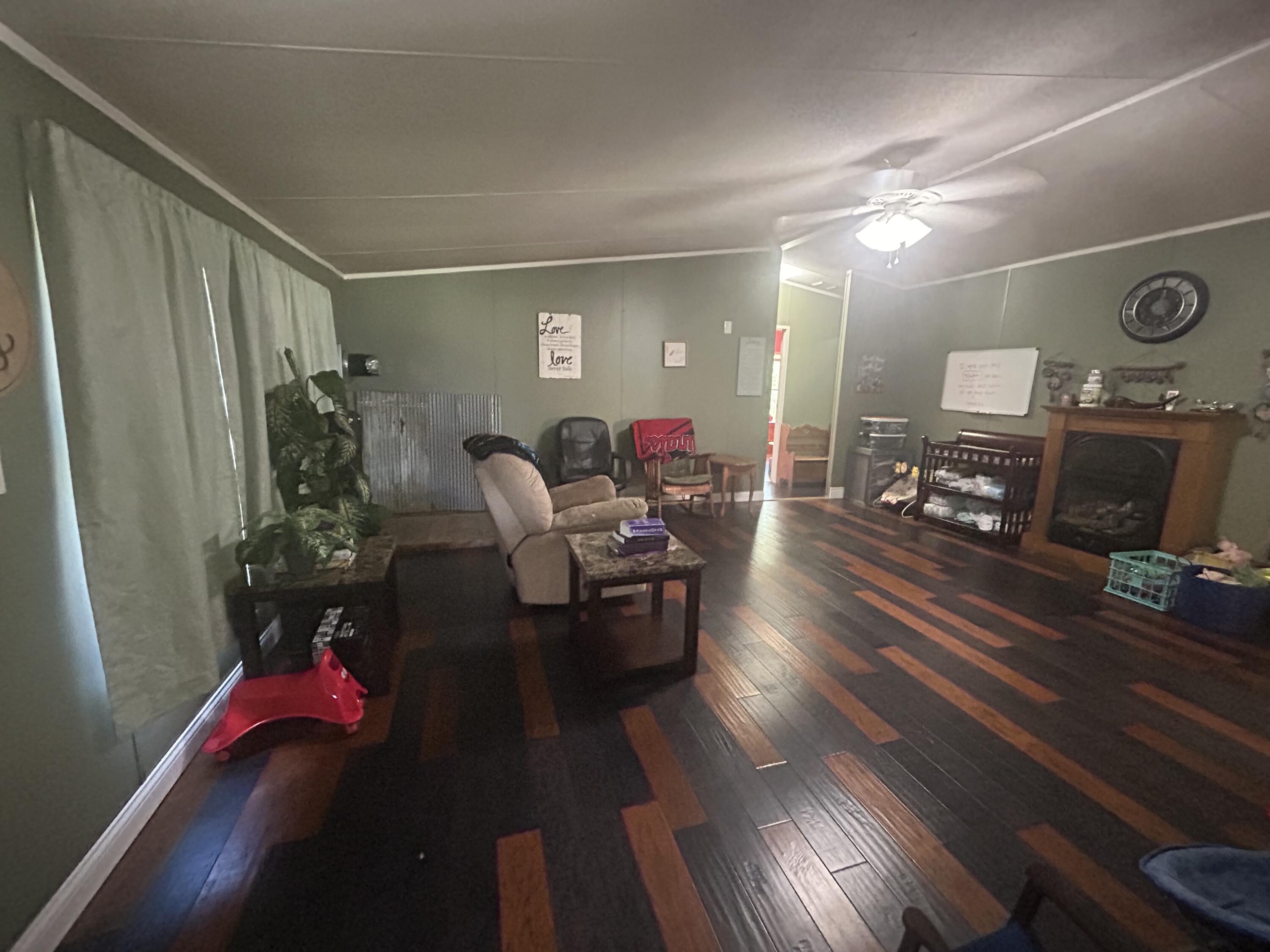 258 Temple Hill Drive Property Photo 18