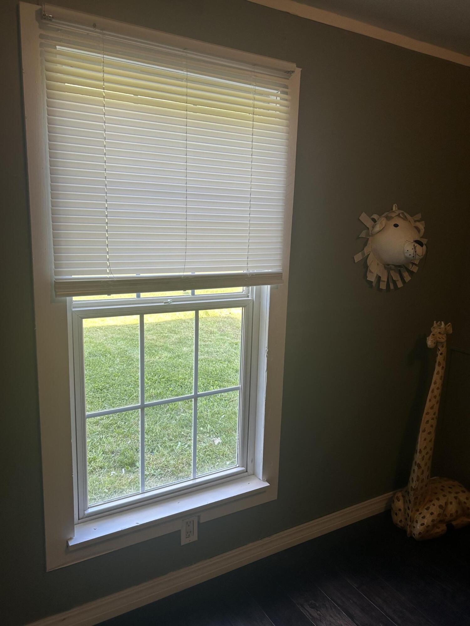 258 Temple Hill Drive Property Photo 20