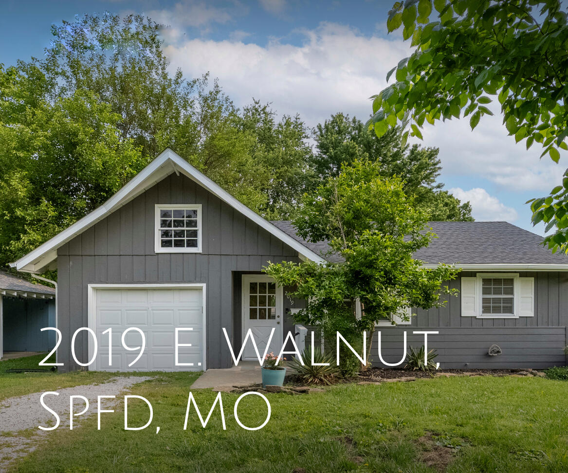 2019 East Walnut Street Property Photo 1