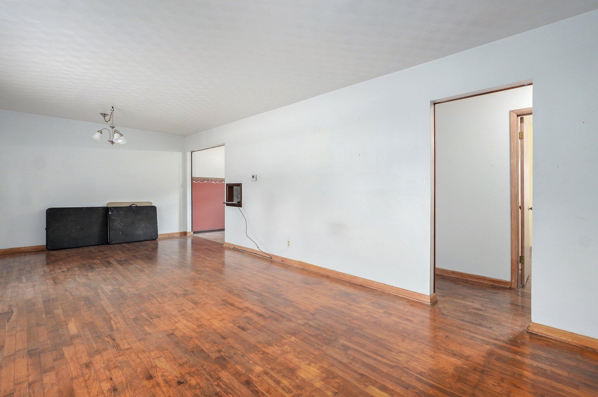1007 South Walnut Terrace Drive Property Photo 5