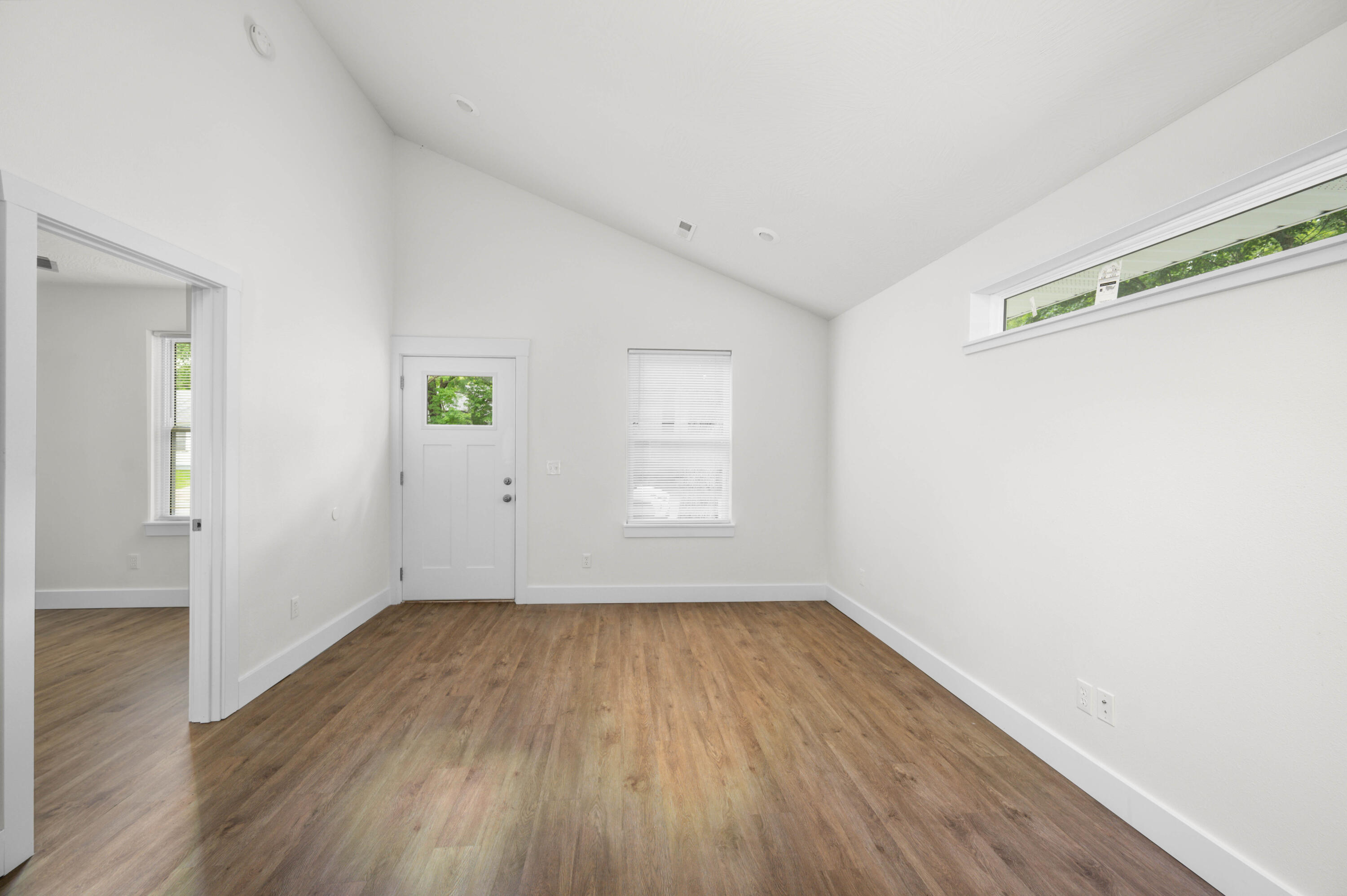 1211 South Pennsylvania Avenue Property Photo 6