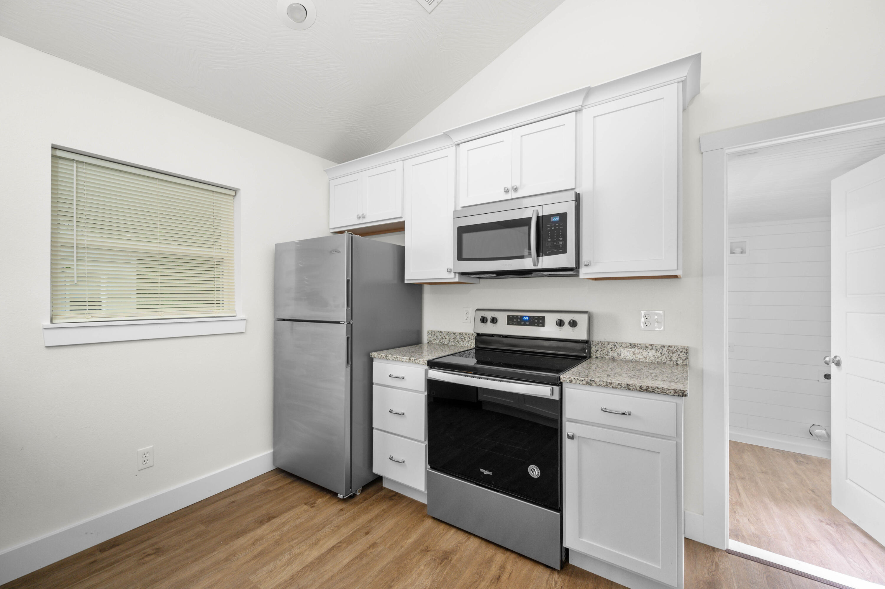 1211 South Pennsylvania Avenue Property Photo 8
