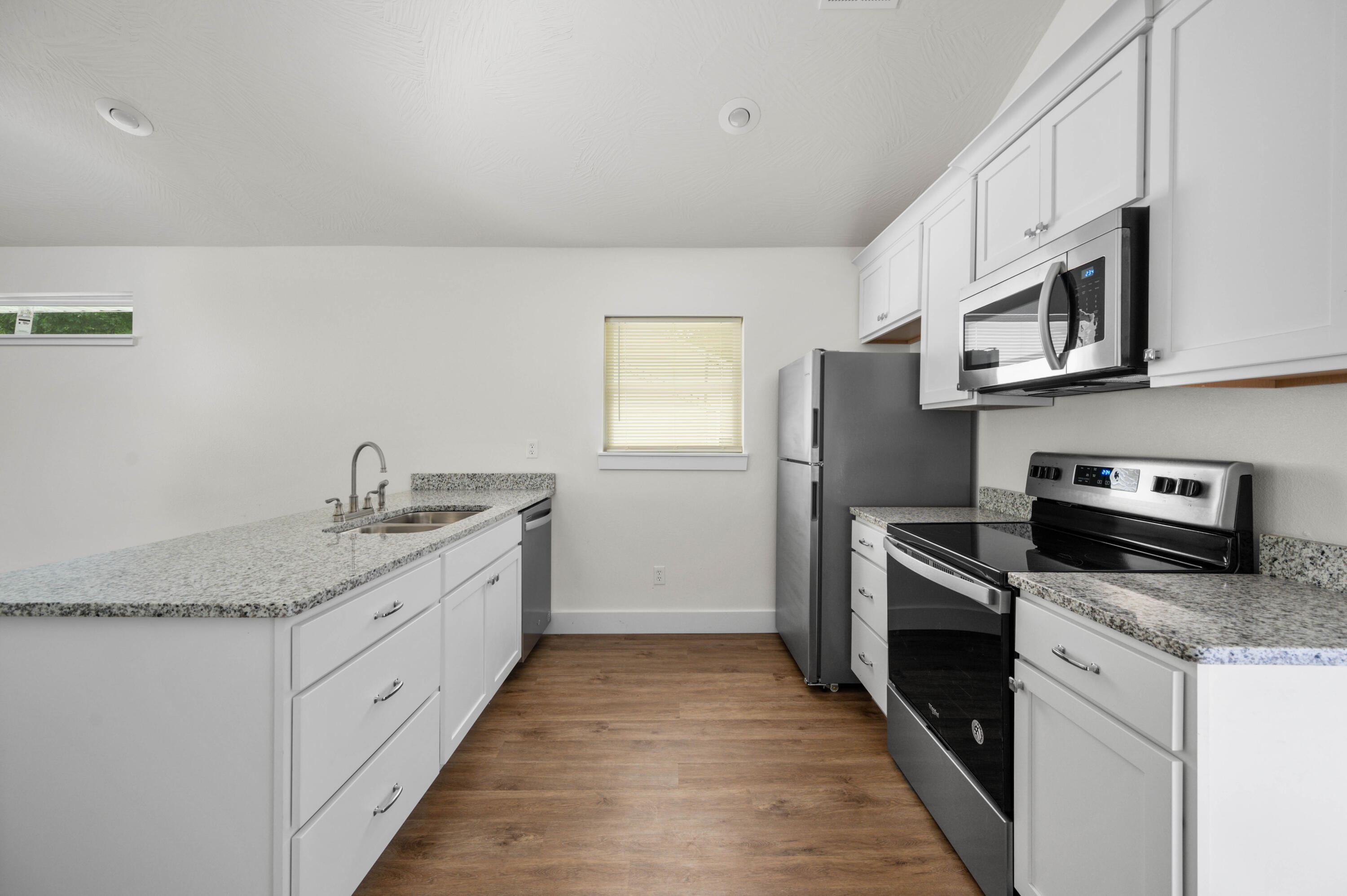 1211 South Pennsylvania Avenue Property Photo 10