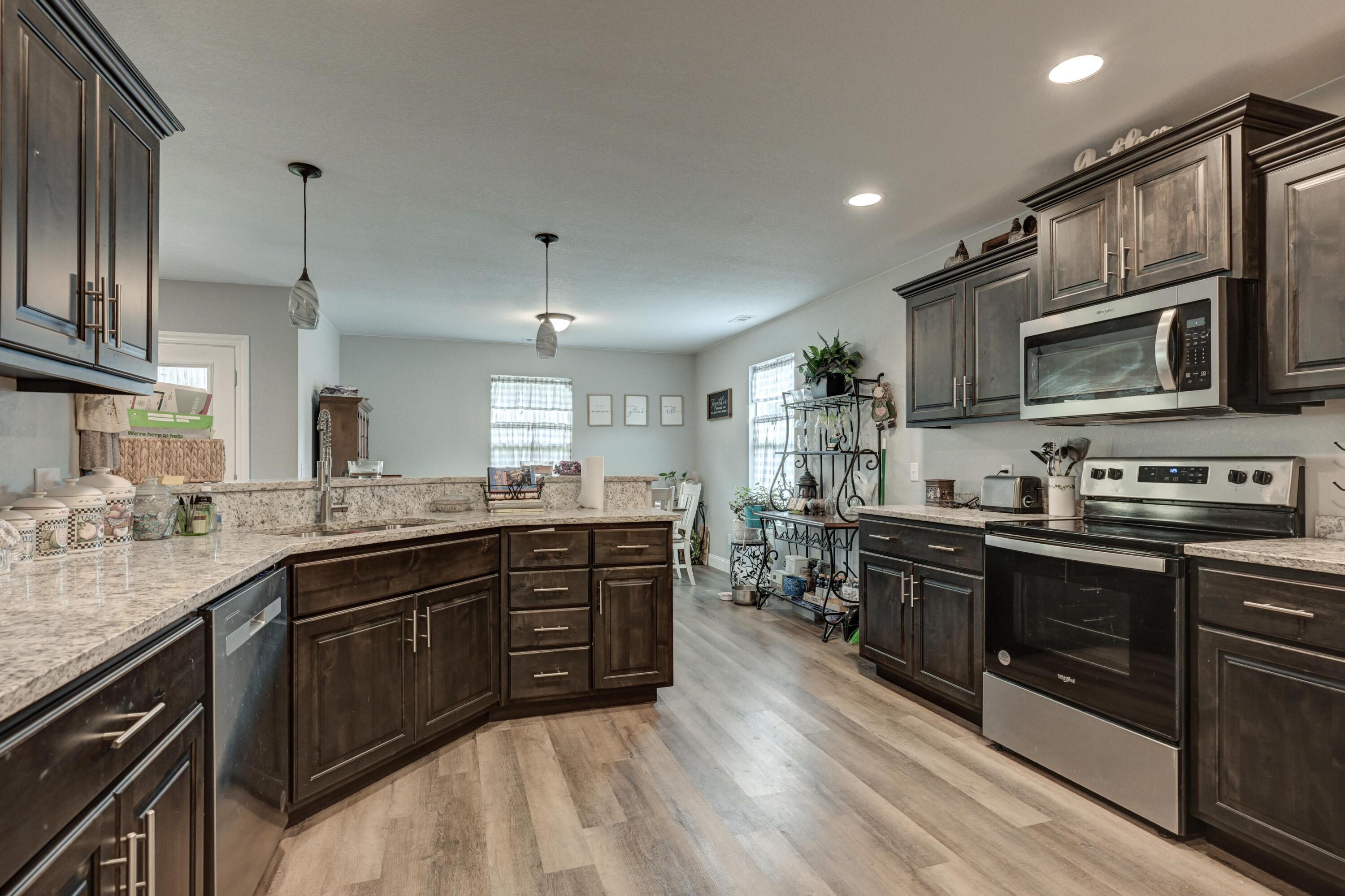 1302 Justin Trail Property Photo 15