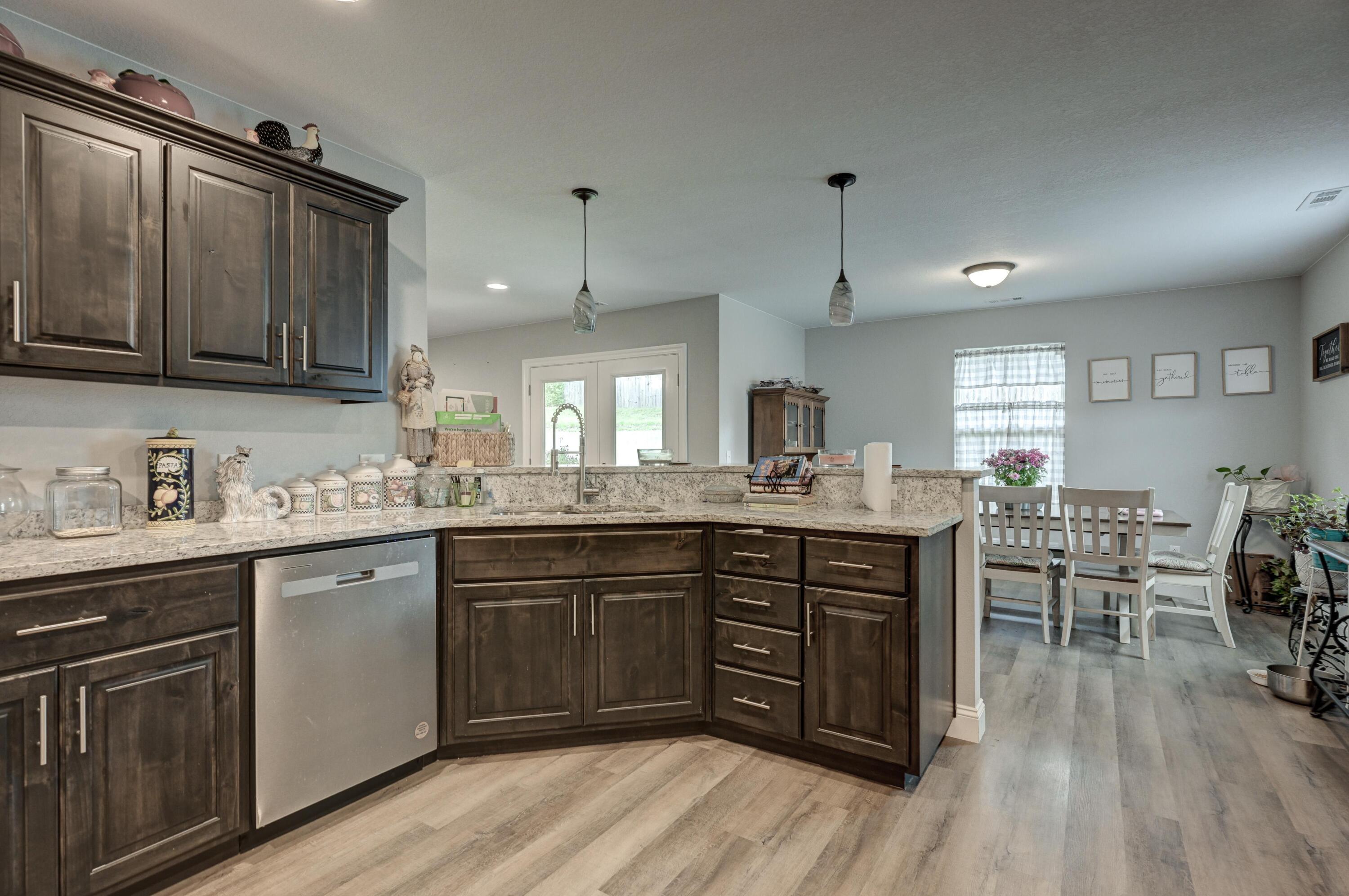 1302 Justin Trail Property Photo 17