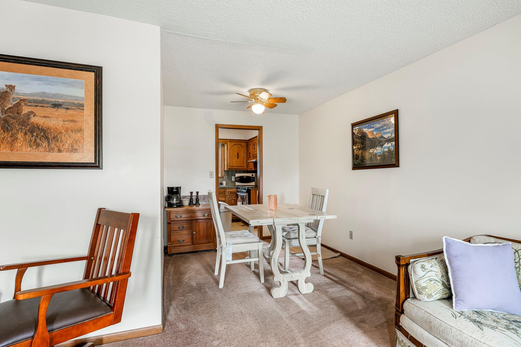 2711 East Stanford Street Property Photo 8