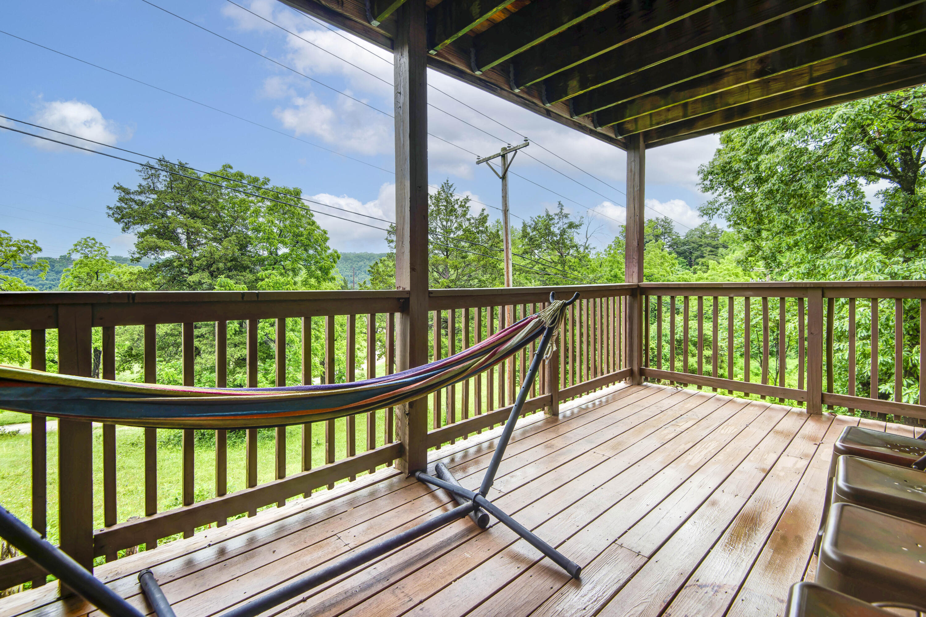 326 Country Bluff Drive Property Photo 33