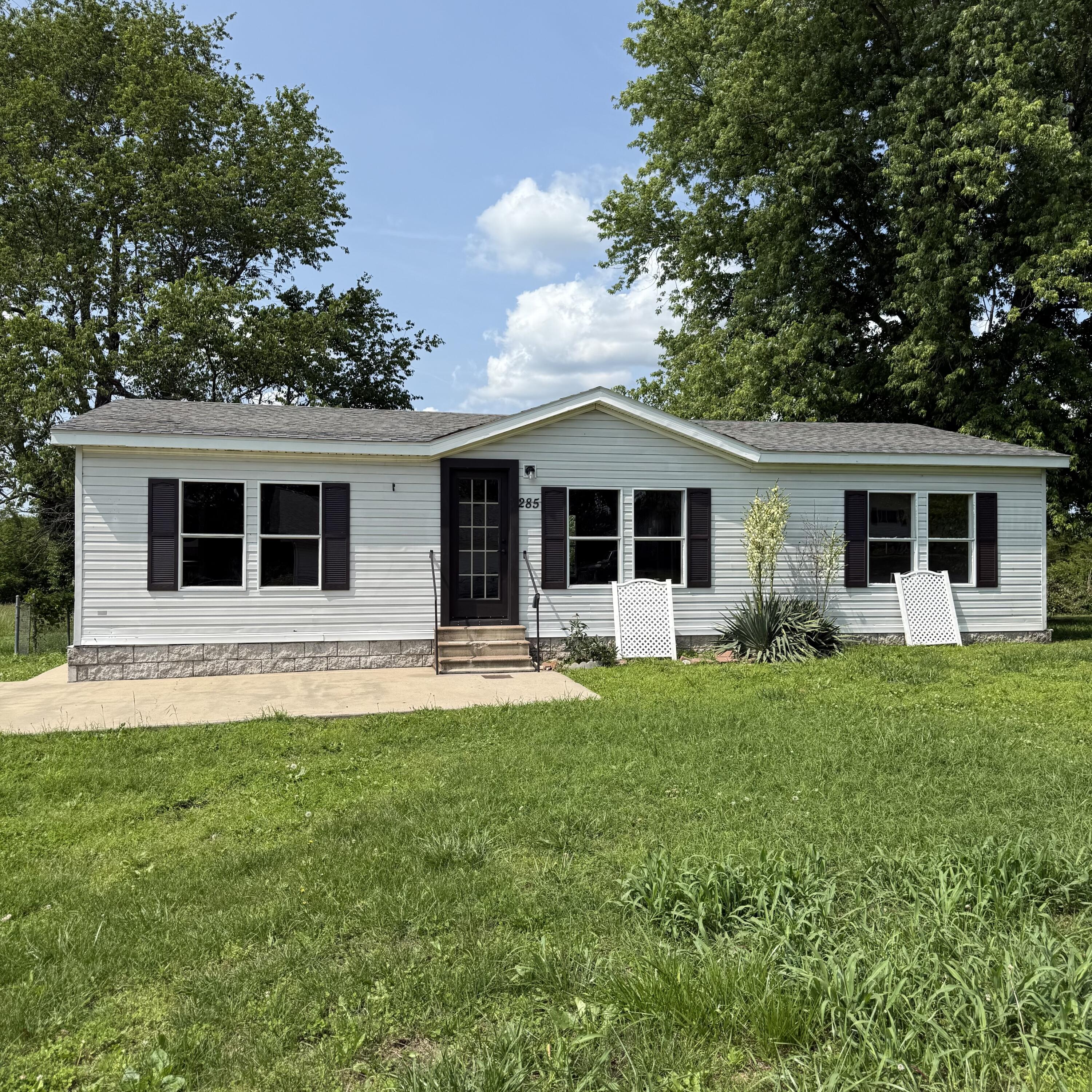 285 Water Street Property Photo 1