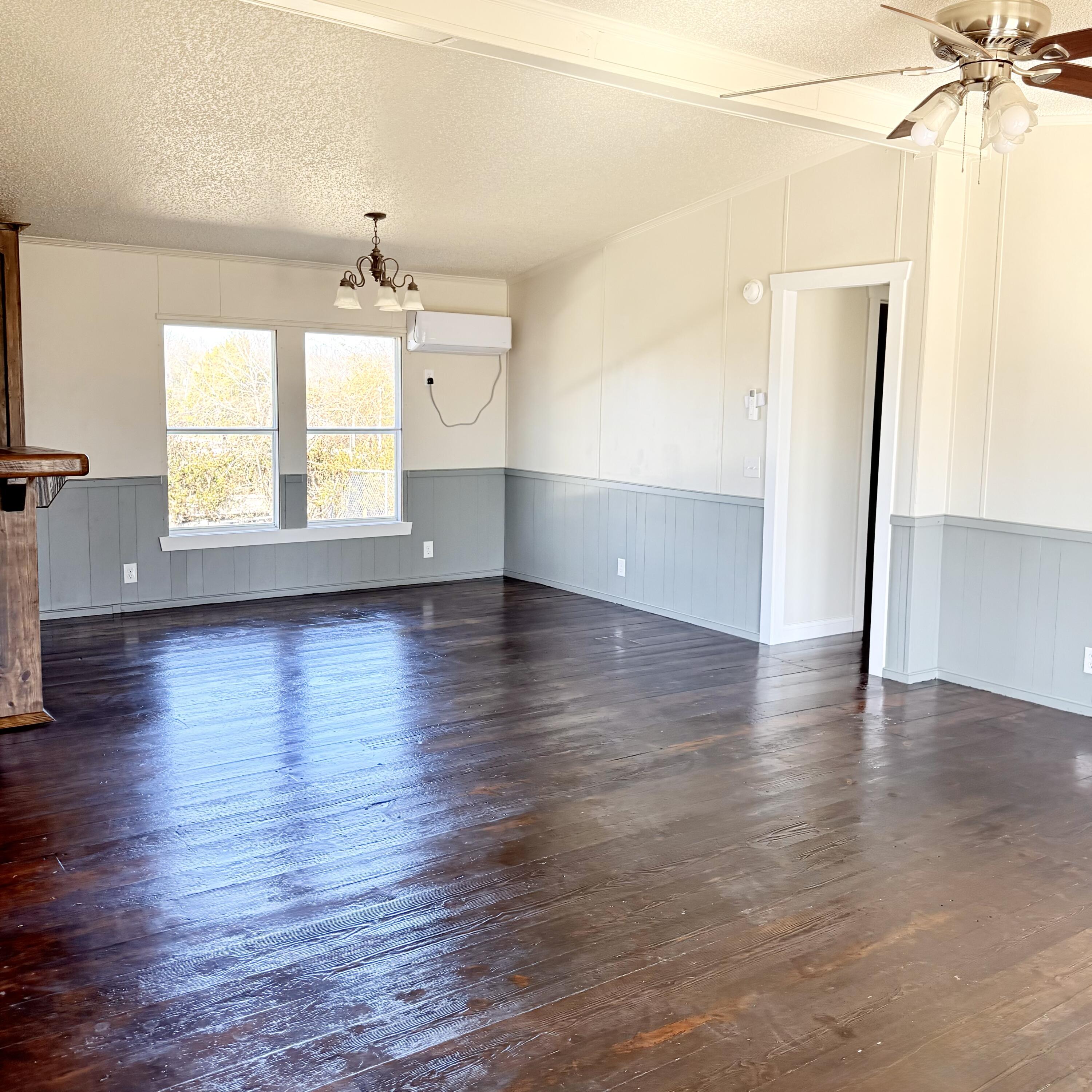 285 Water Street Property Photo 5