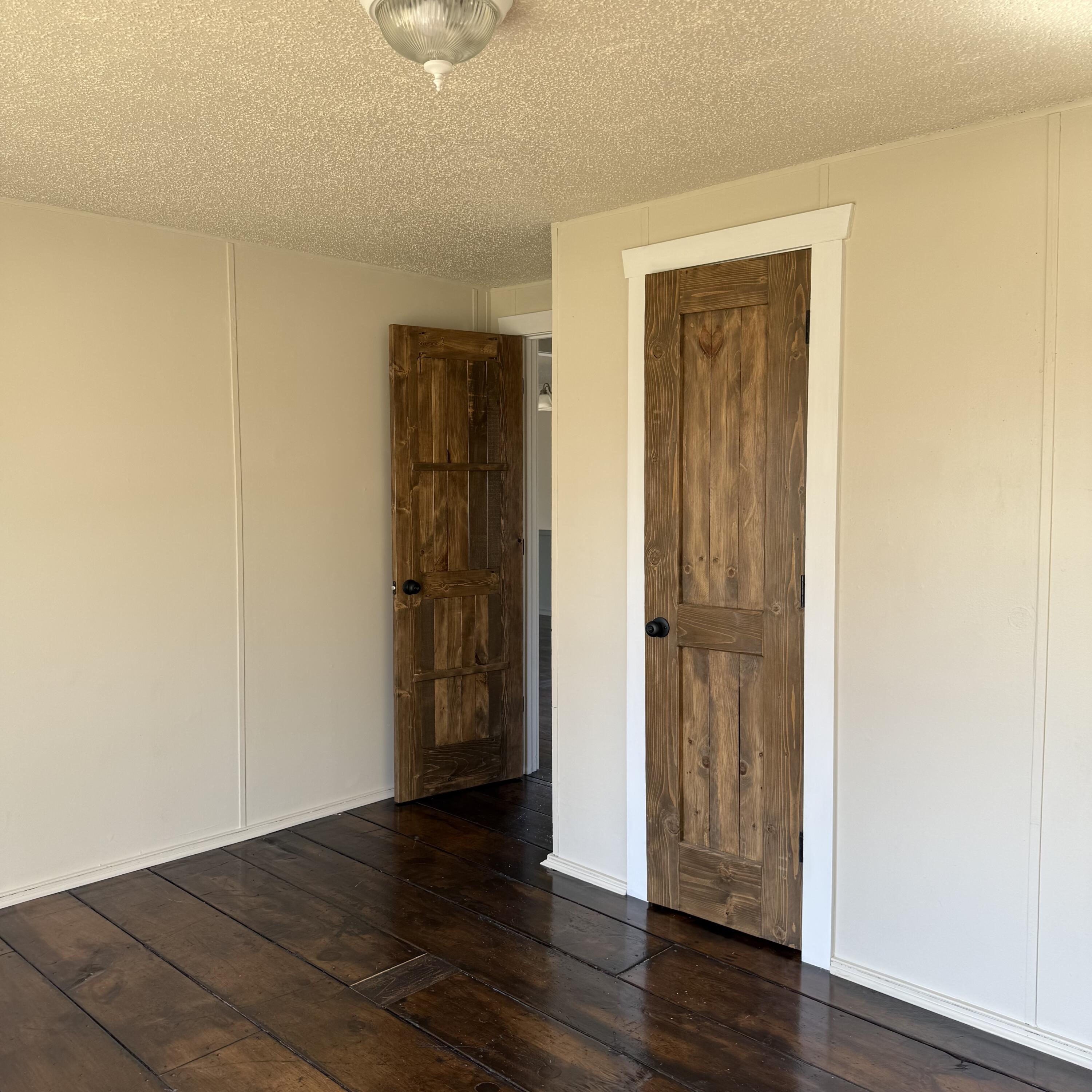285 Water Street Property Photo 26