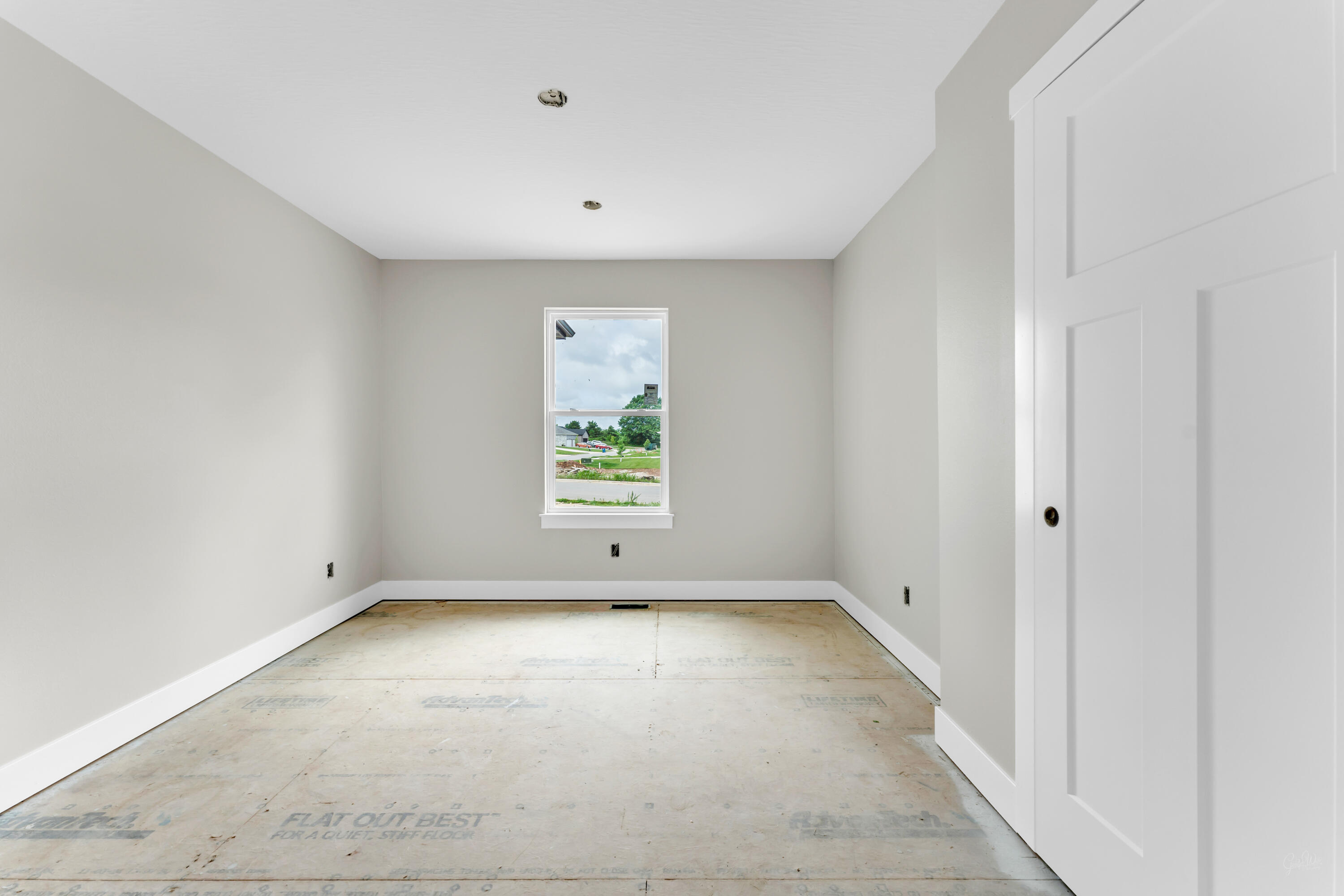 920 Berry Lane Property Photo 16