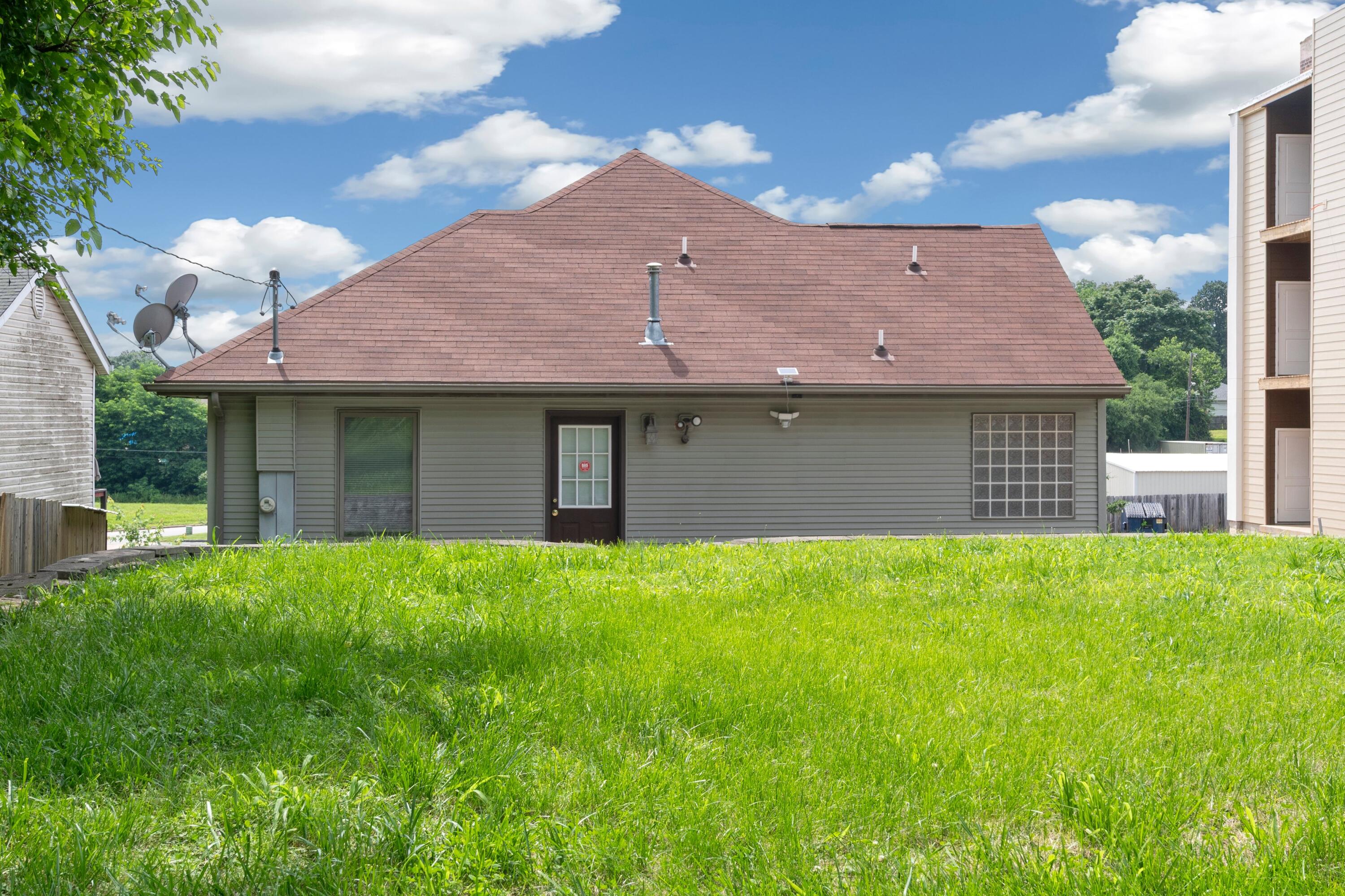 1140 South Grant Avenue Property Photo 31