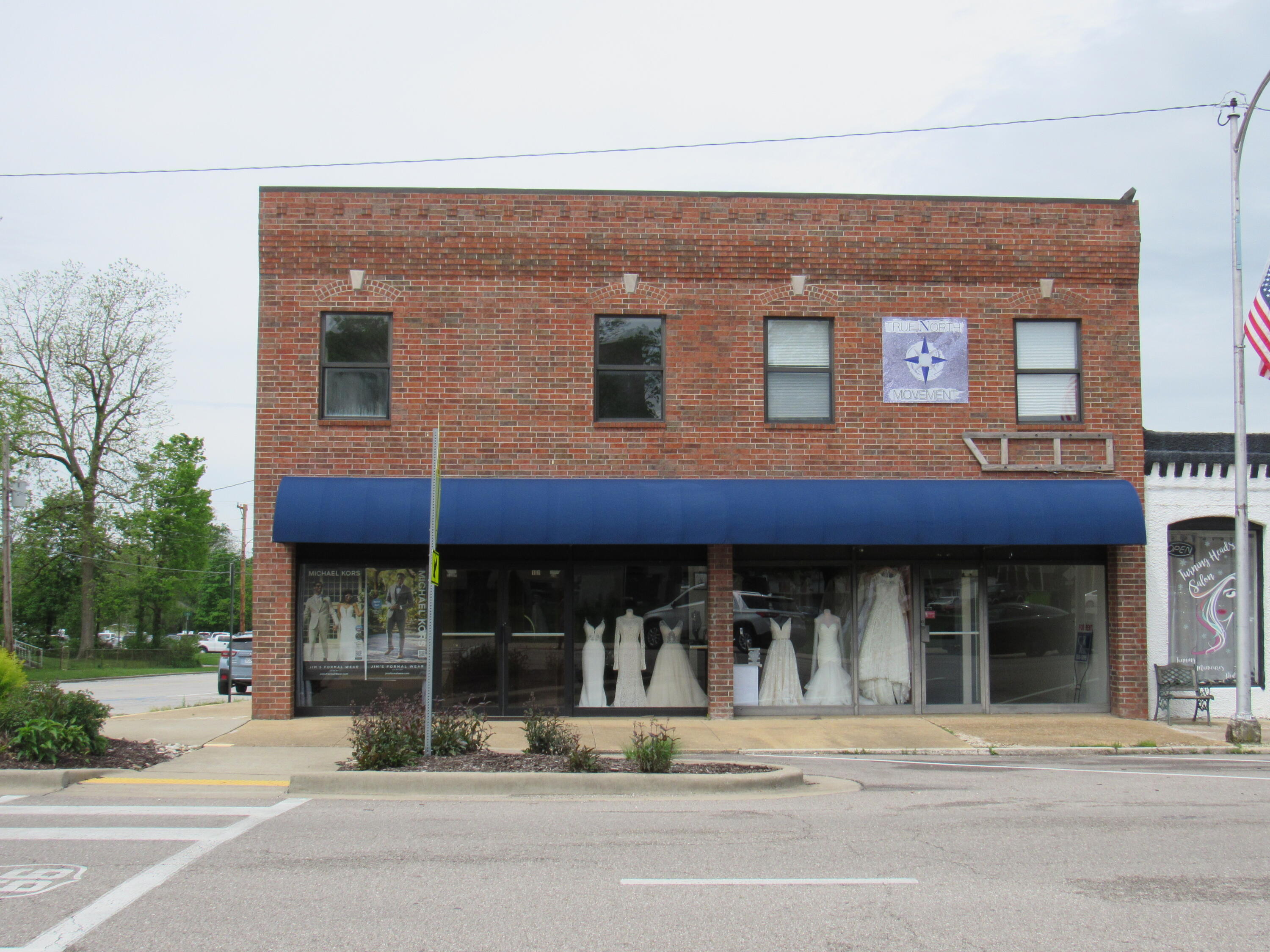 203 West Washington Street Property Photo 3