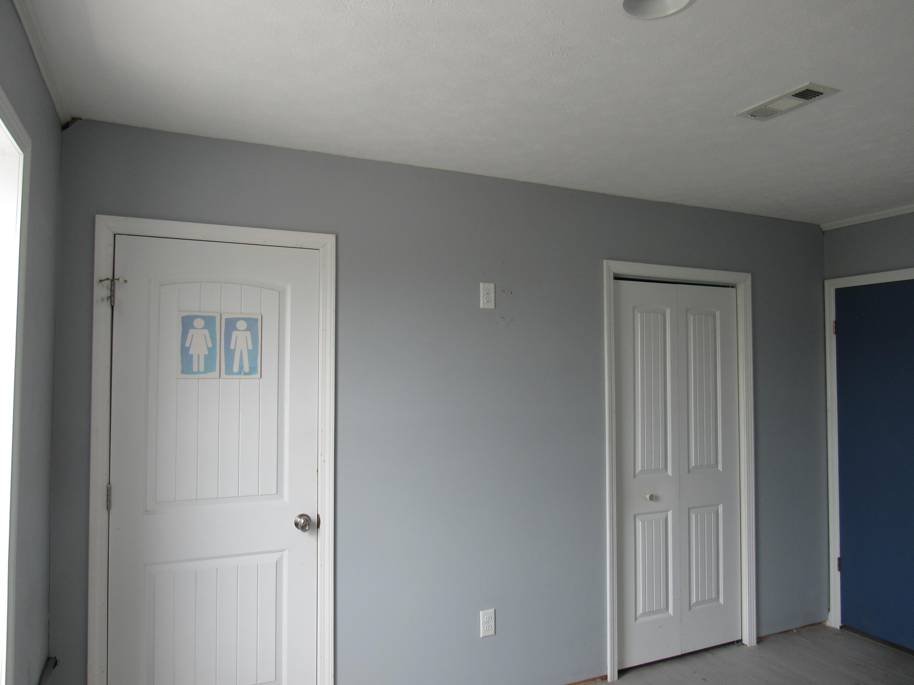 203 West Washington Street Property Photo 7