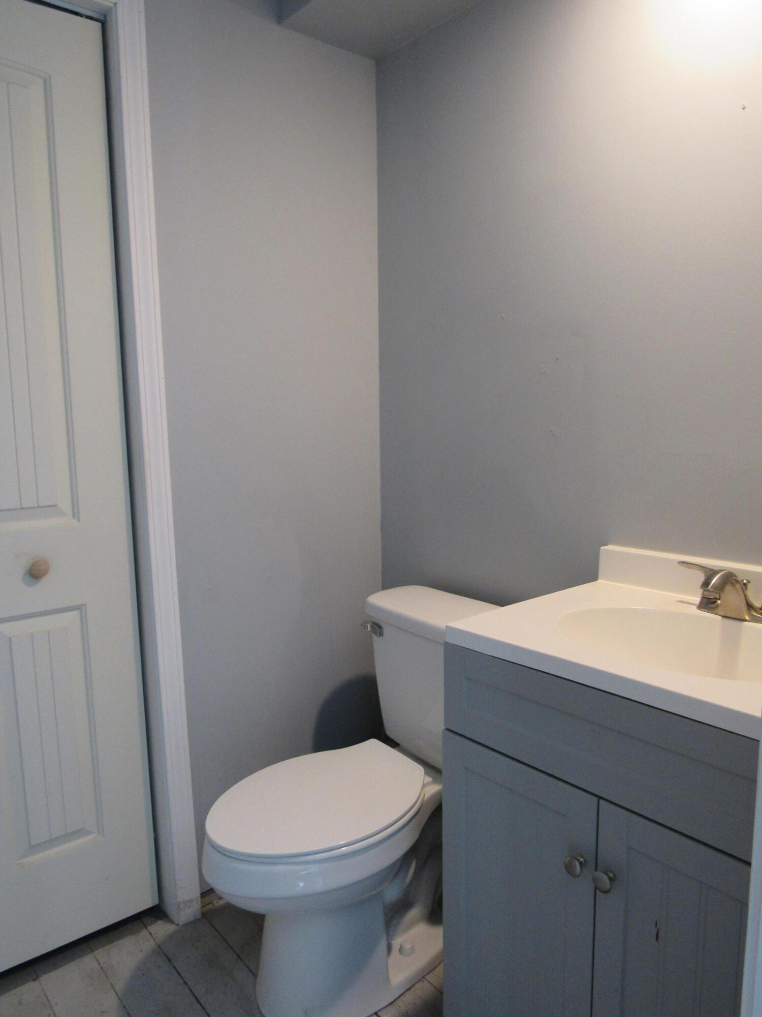 203 West Washington Street Property Photo 8