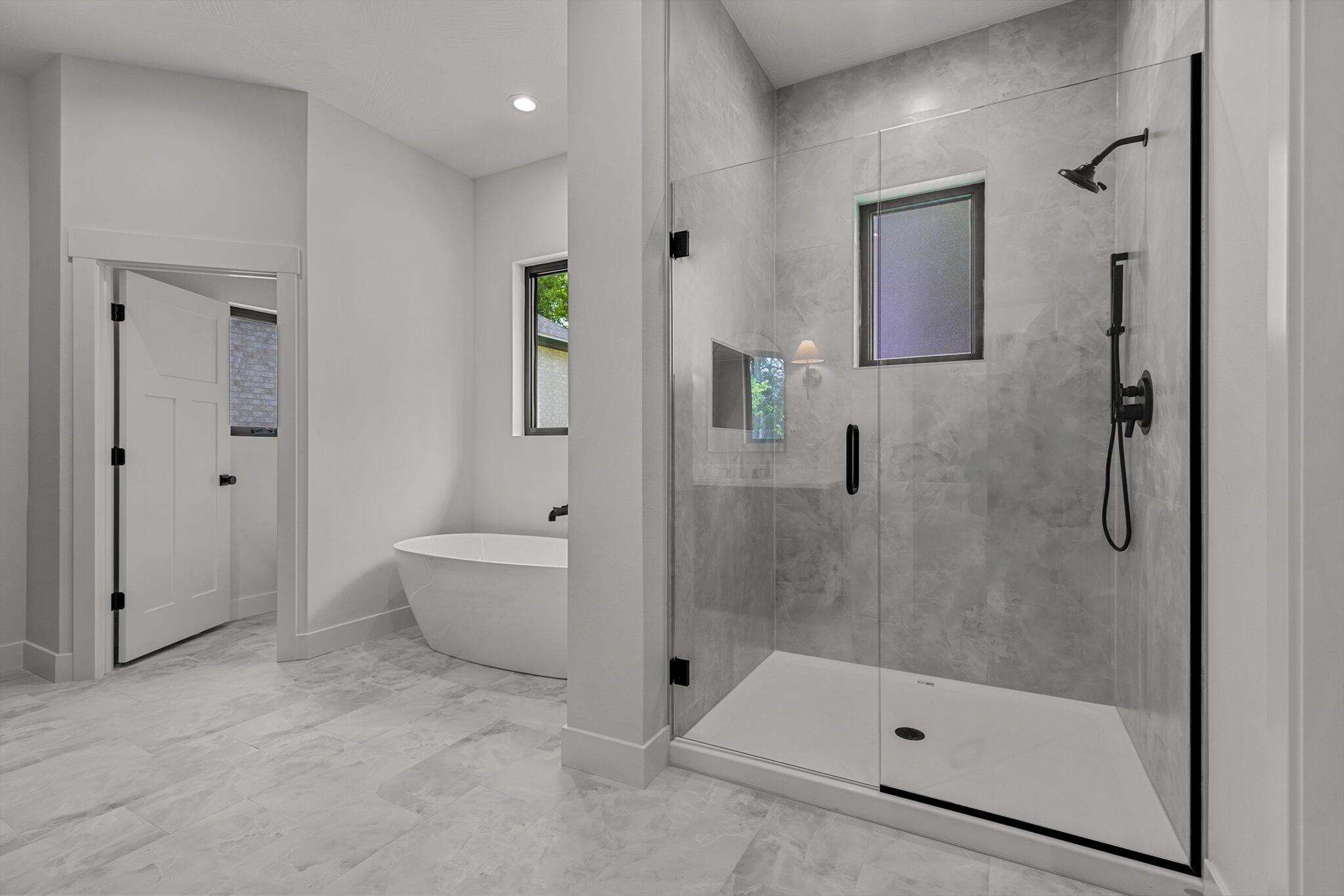 5567 East Wild Horse Drive Property Photo 23