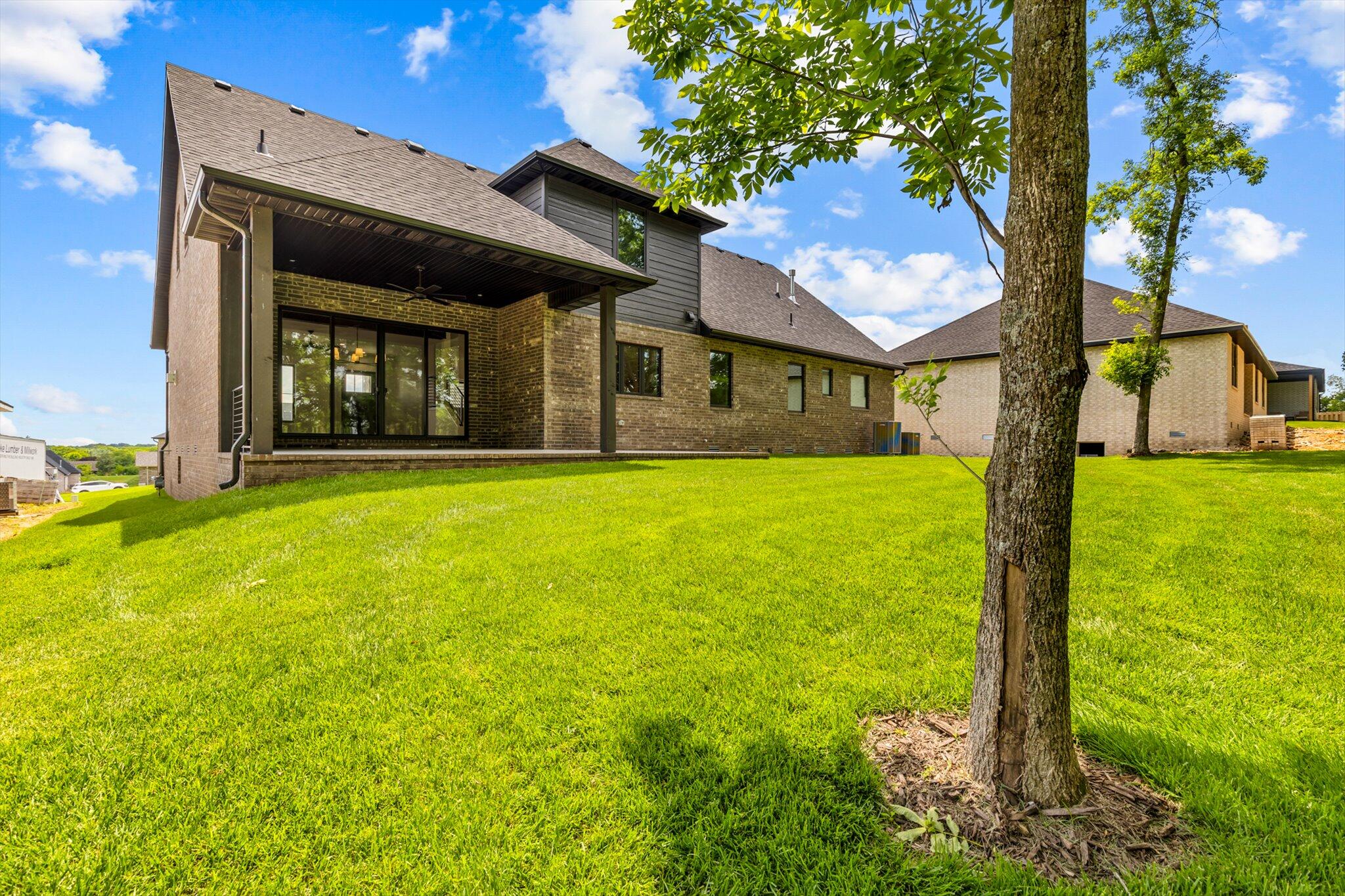 5567 East Wild Horse Drive Property Photo 32