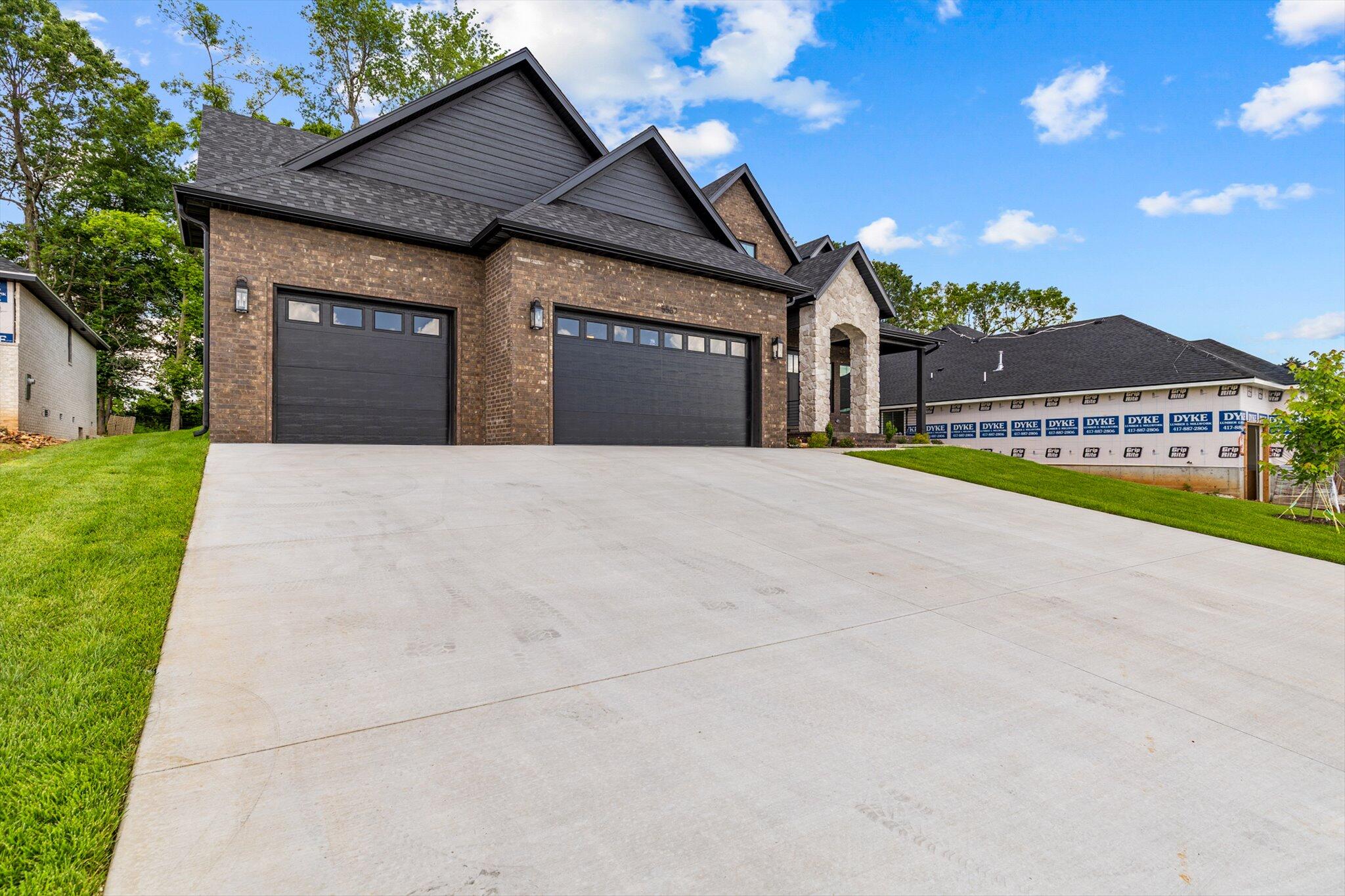 5567 East Wild Horse Drive Property Photo 35